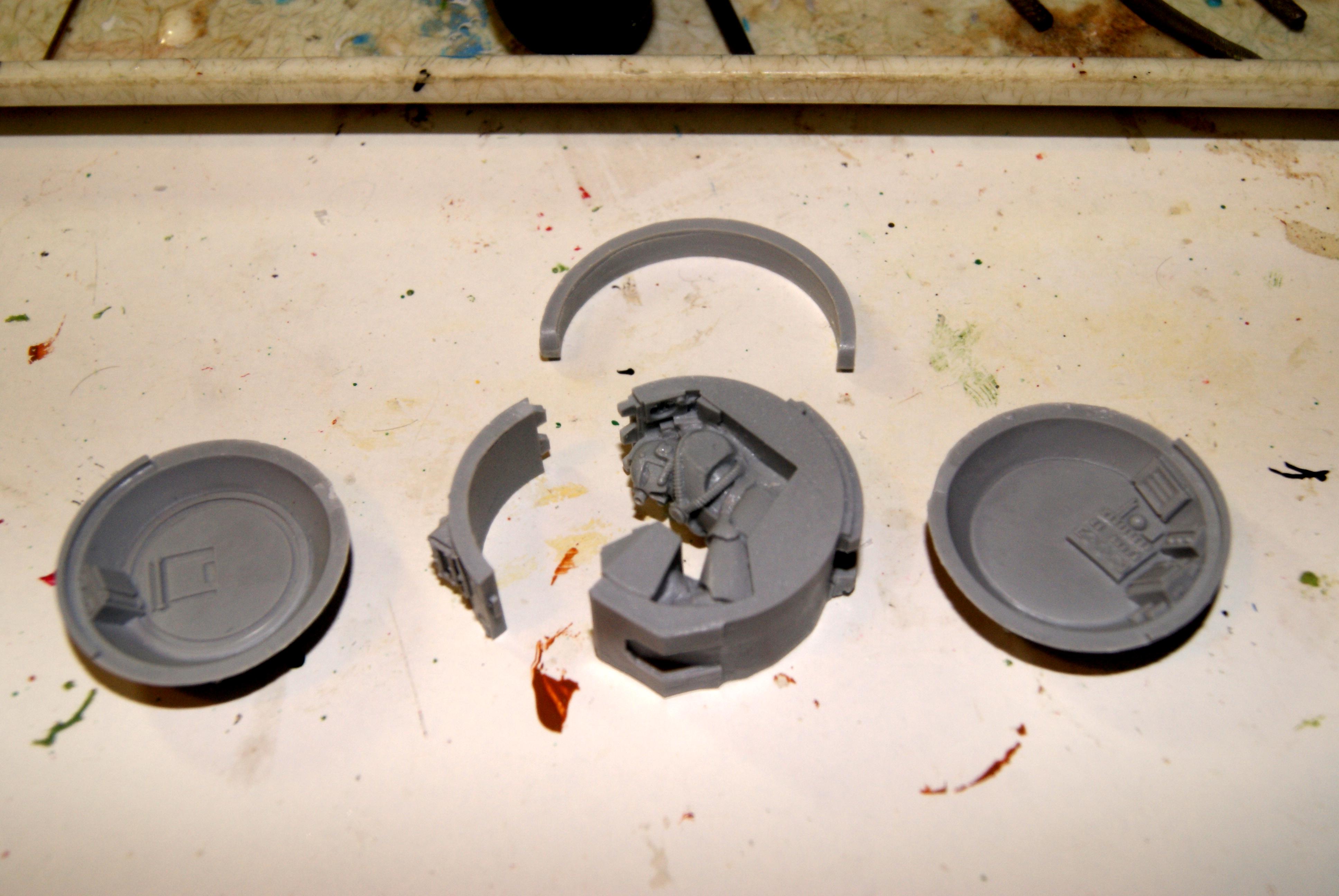 A ball turret in pieces