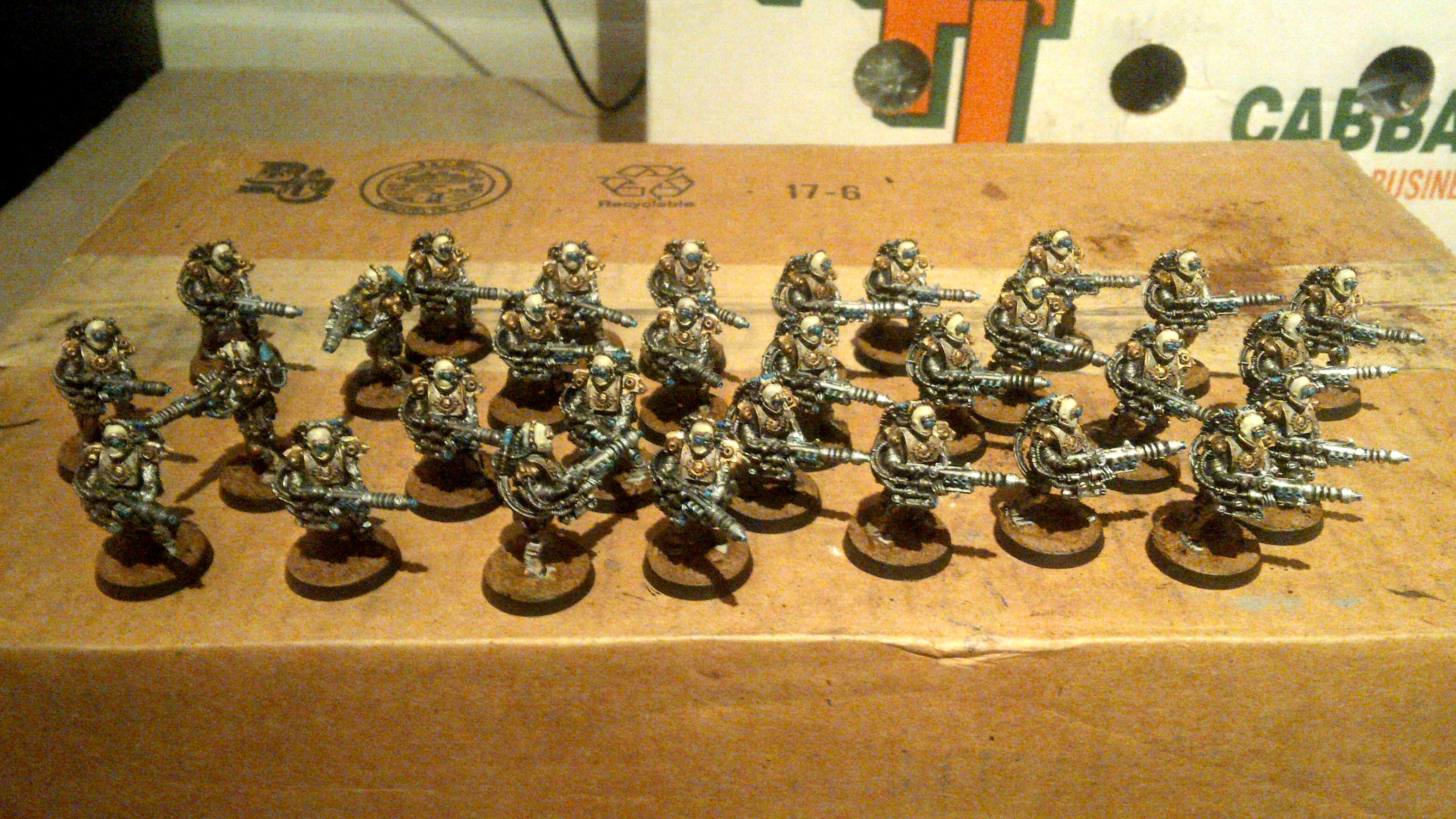 Blue, Bronze, Mechanicum, Omnissiah, Taghmata, Tech-thrall, White