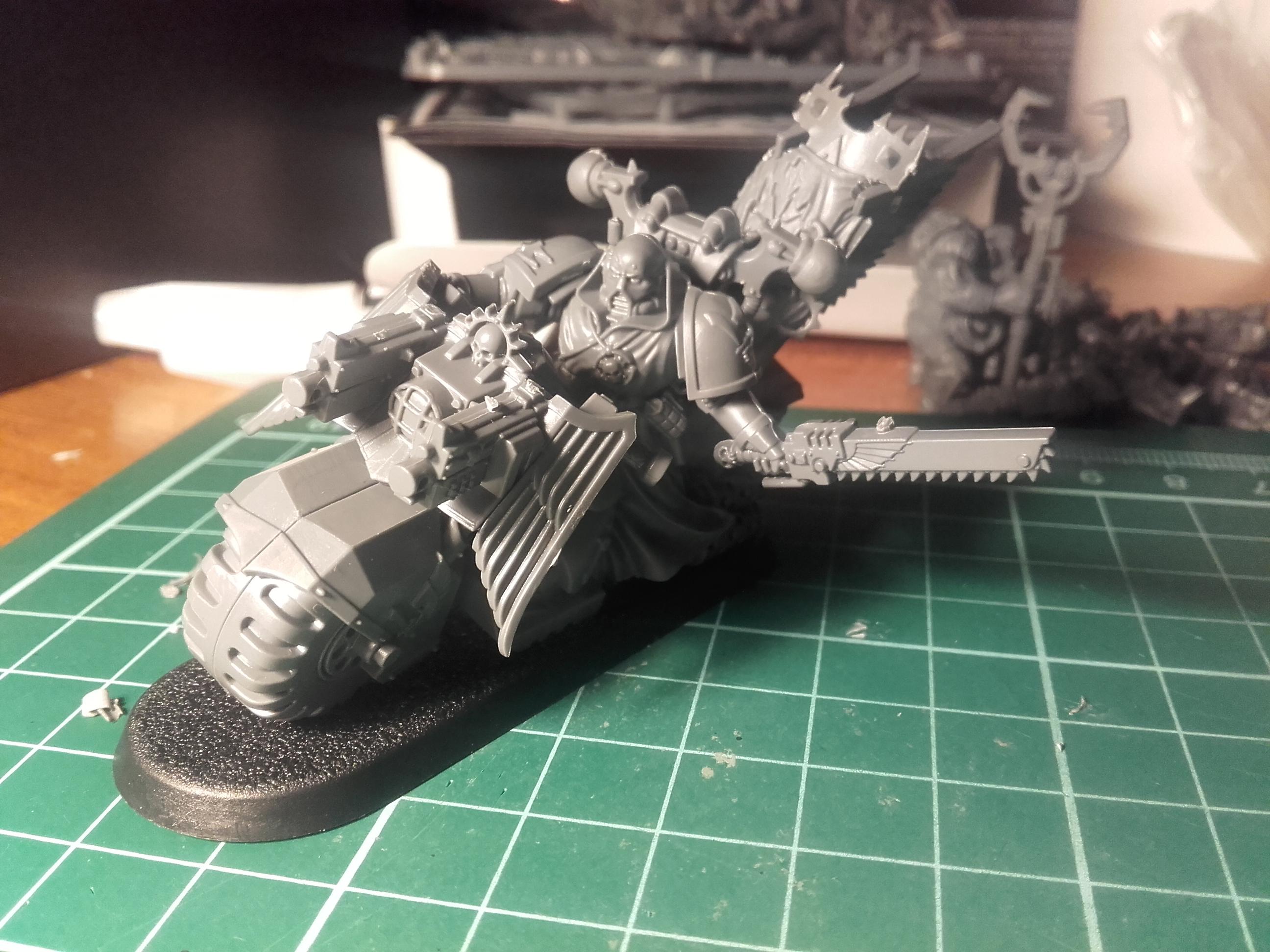 Bike, Chaos, Legions