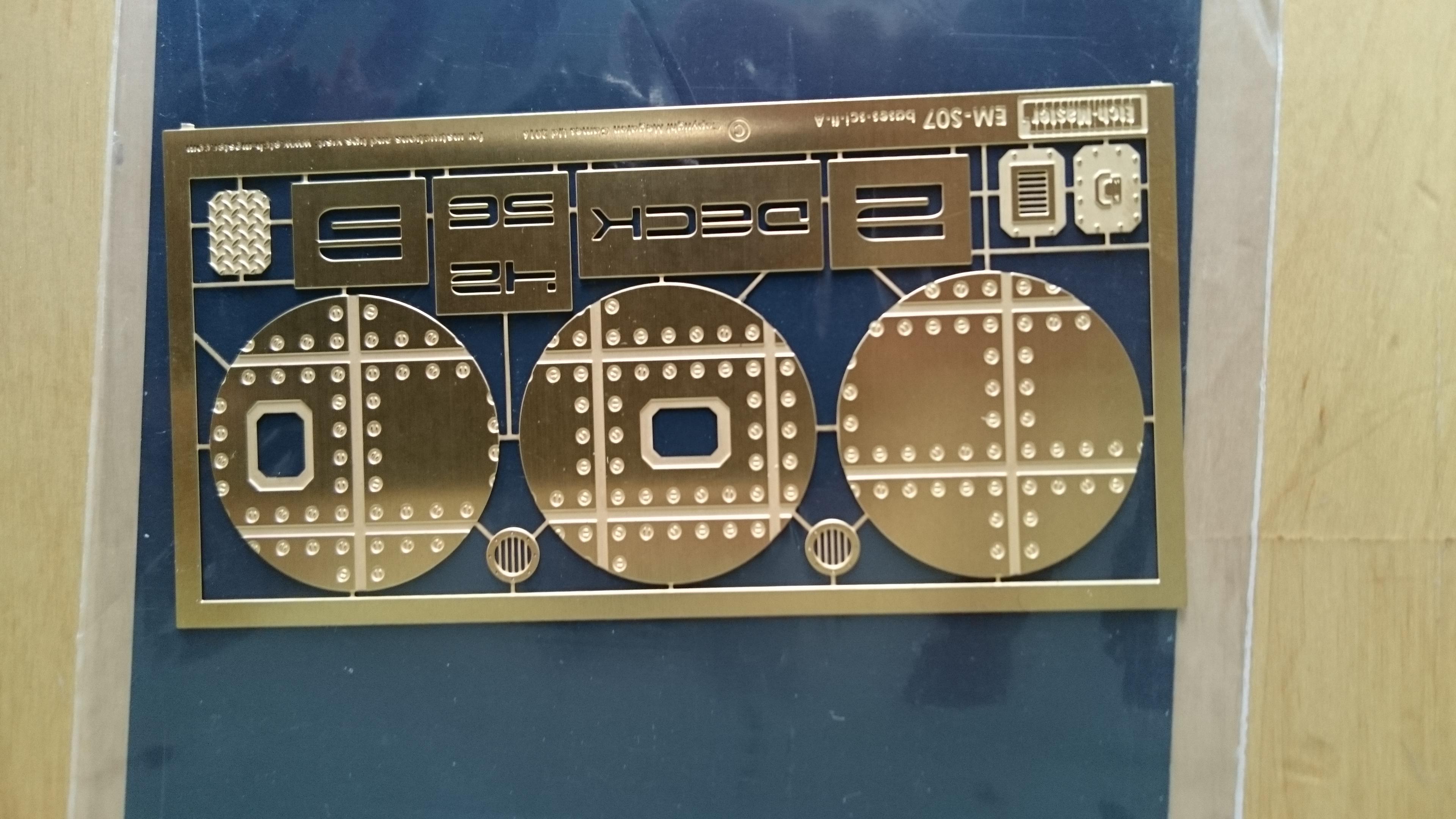 Terrain, SciFi etch 