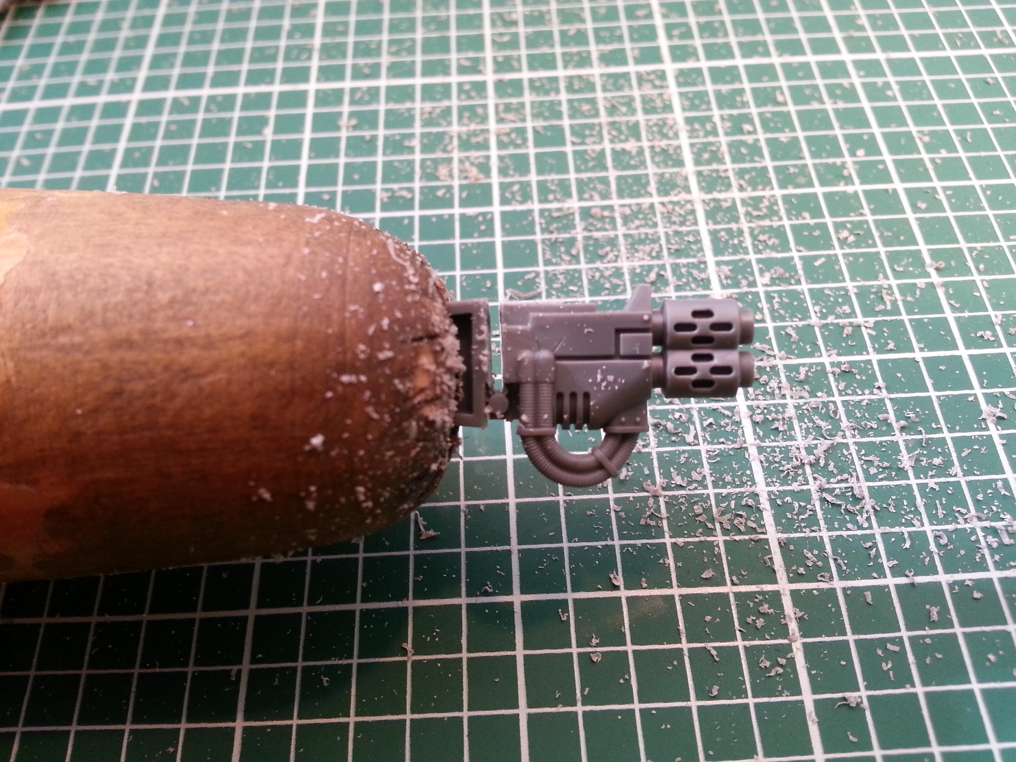 And cutted more multimelta bits... for all my 5 leman russ