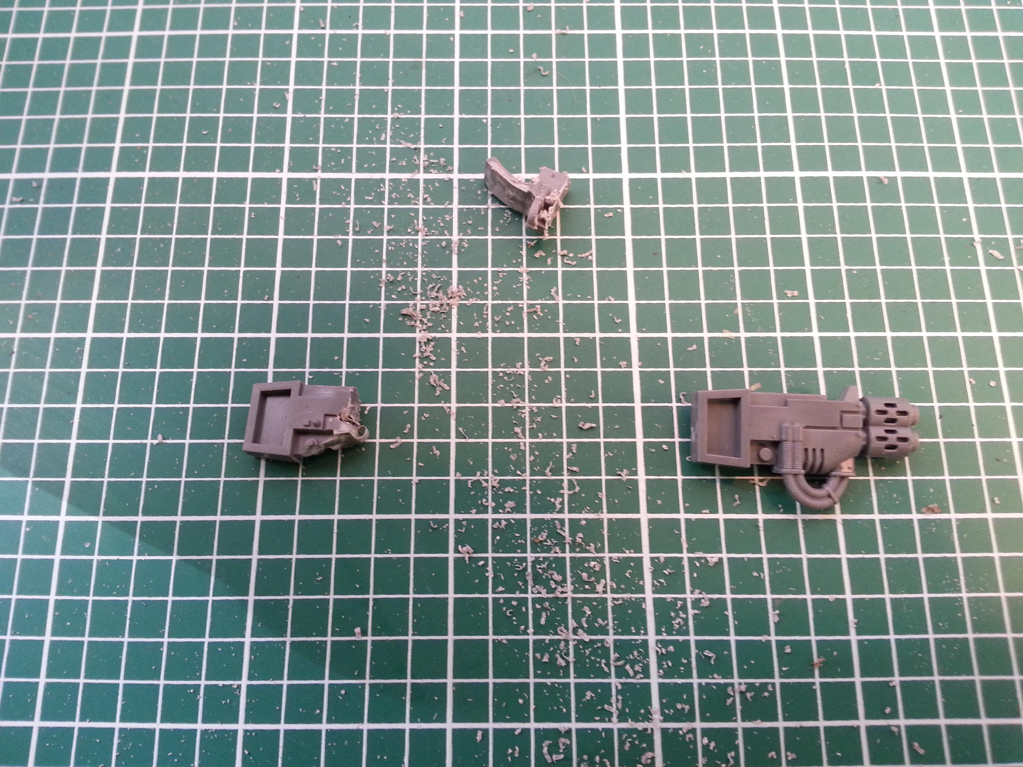 In a latest conversion, i used multimelta parts to make a melta gun for cadian. i kept the base that fit in the tank sponsons 