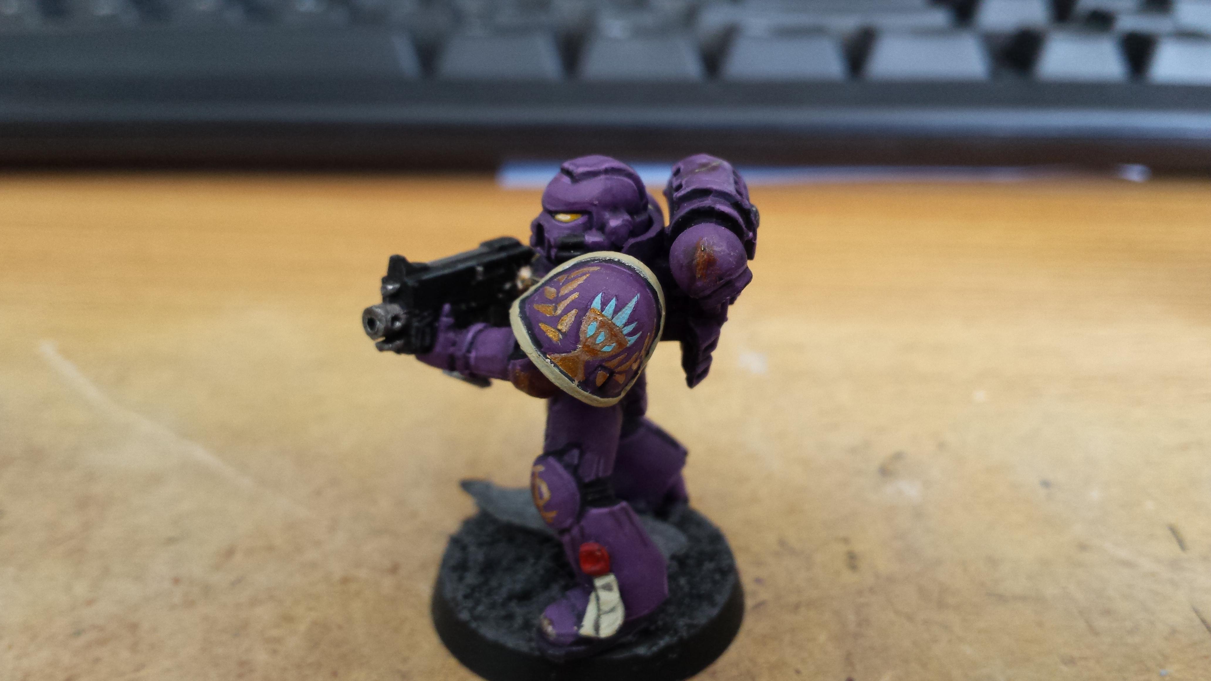 Learning to hand paint chapter / squad markings
