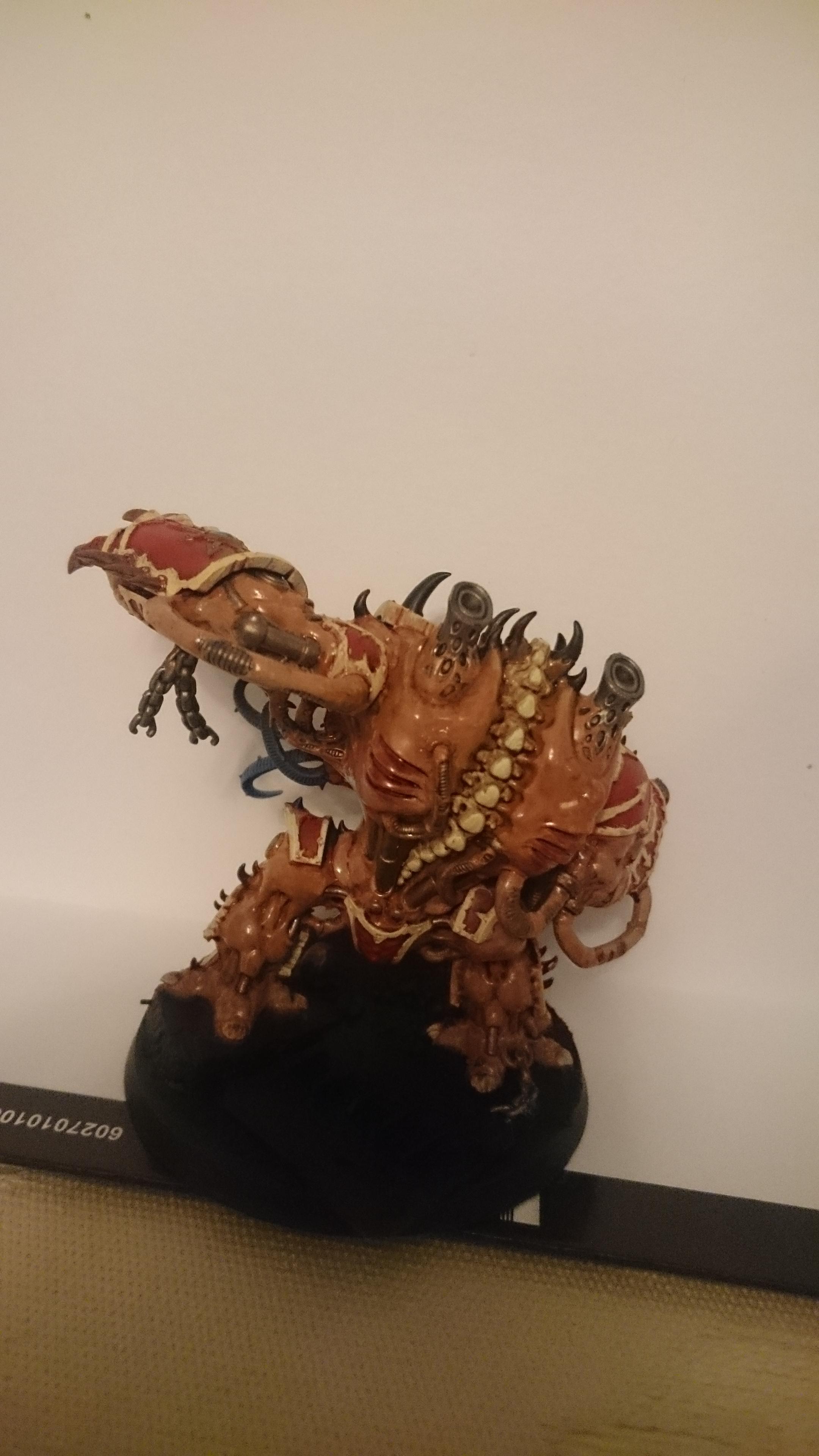 Work in progress, but the helbrute himself is complete! 