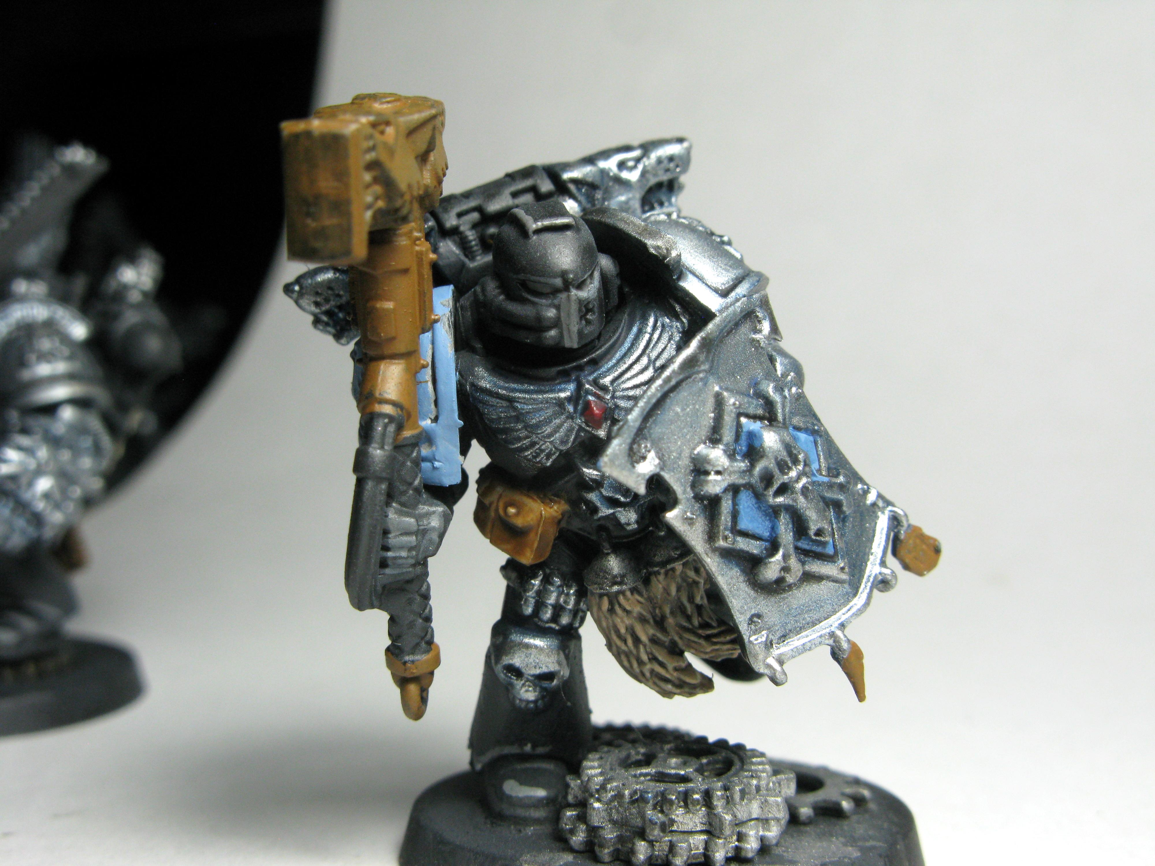 Silver armor with light blue tint