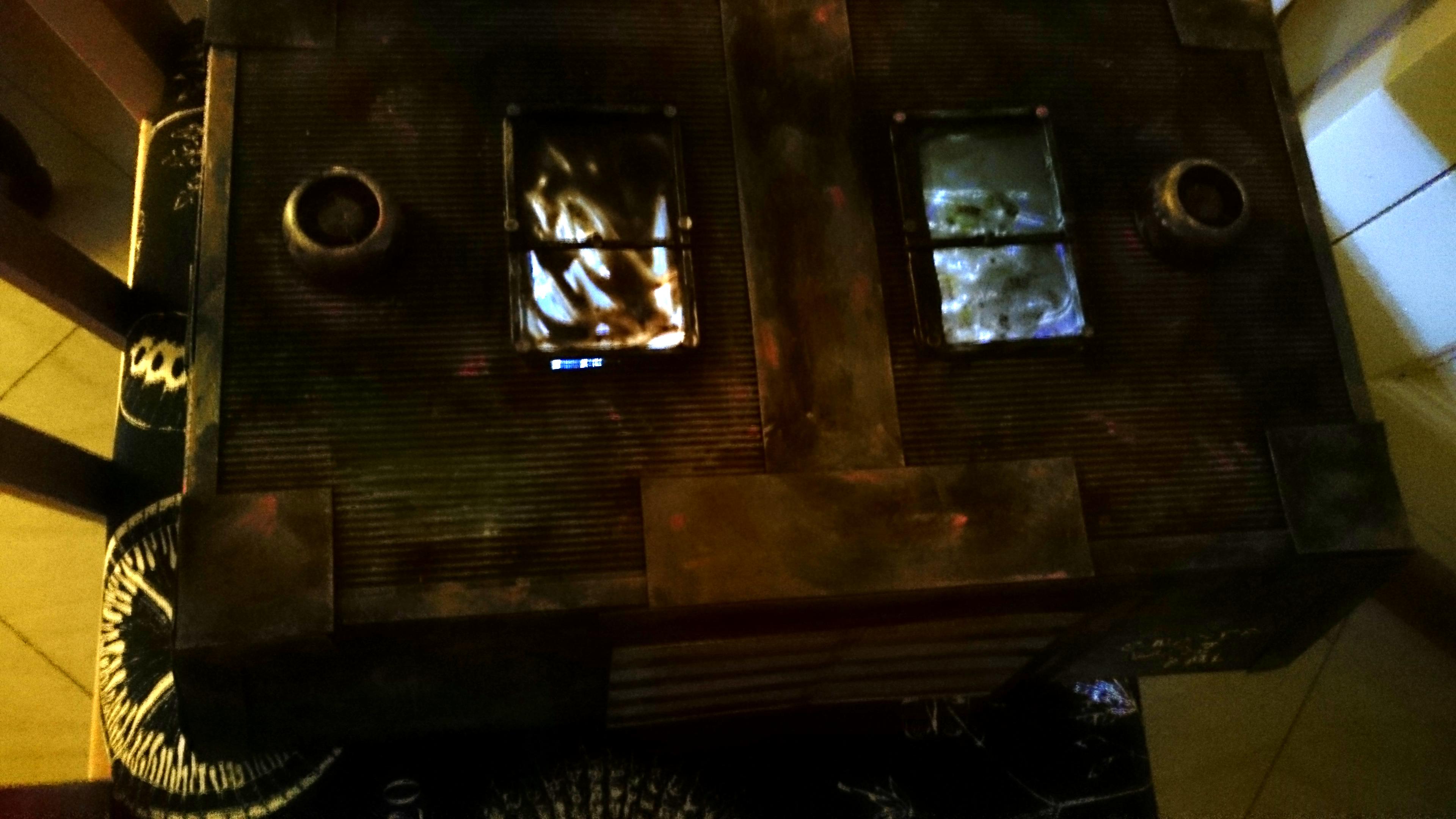 Terrain, warehouse light