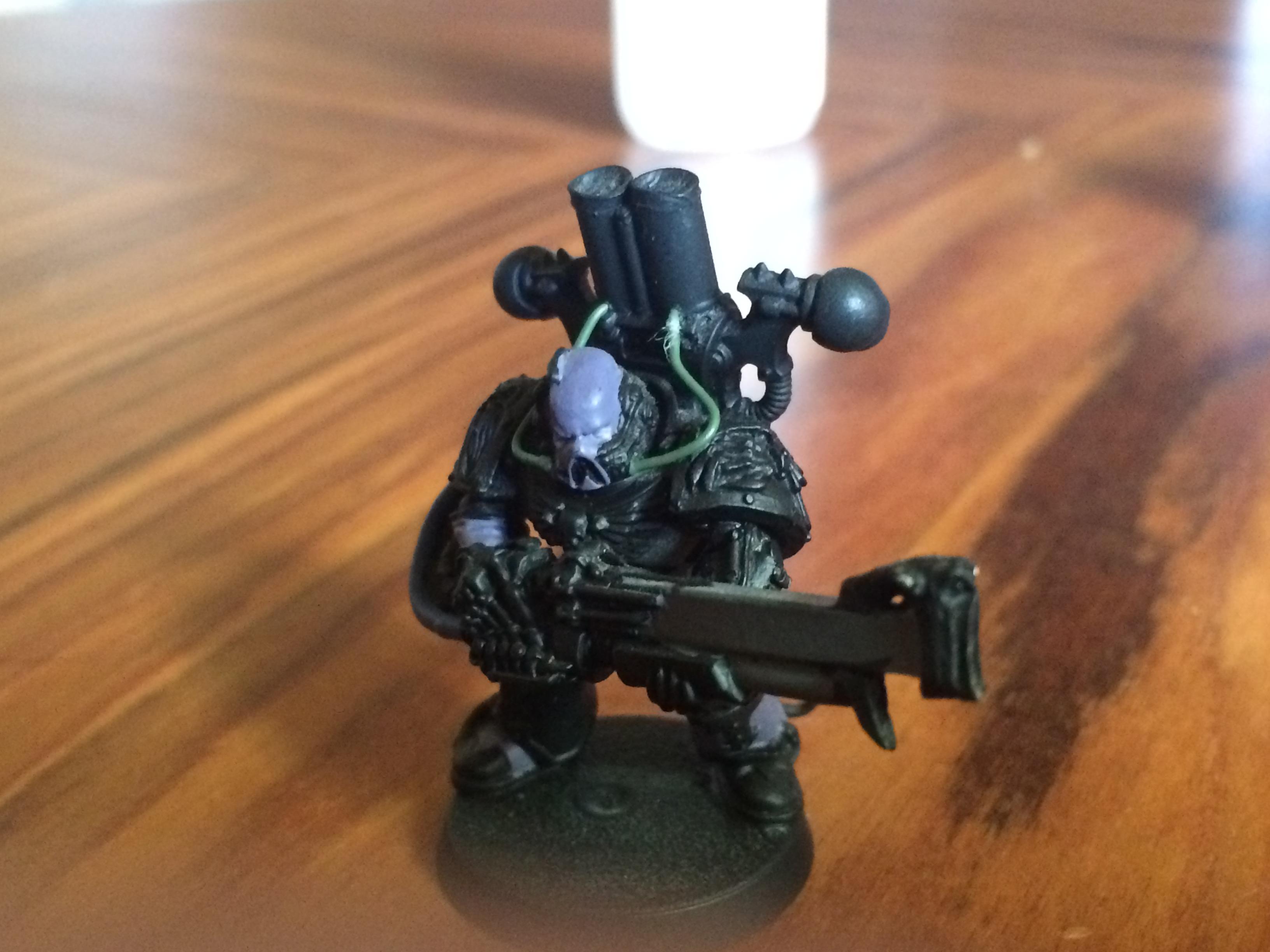 Cables, Chaos, Chaos Space Marines, Conversion, Doom, Doom Siren, Emperor, Emperor's Children, Finecast, Flesh, Hormagaunt Purple, Kitbash, Metal, Noise, Noise Marines, Pink, Pistol, Plasma, Plasma Pistol, Power, Power Weapon, Purple, Siren, Slaanesh, Sonic, Space Marines, Tallarn Flesh, Tentacle, Tentacle Pink, Warhammer 40,000, Warhammer Fantasy, Warlock Purple, Wash, Weapon