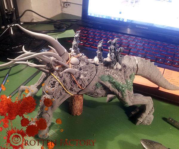 ROTTEN_FACTORY_MINIATURES_MONSTER