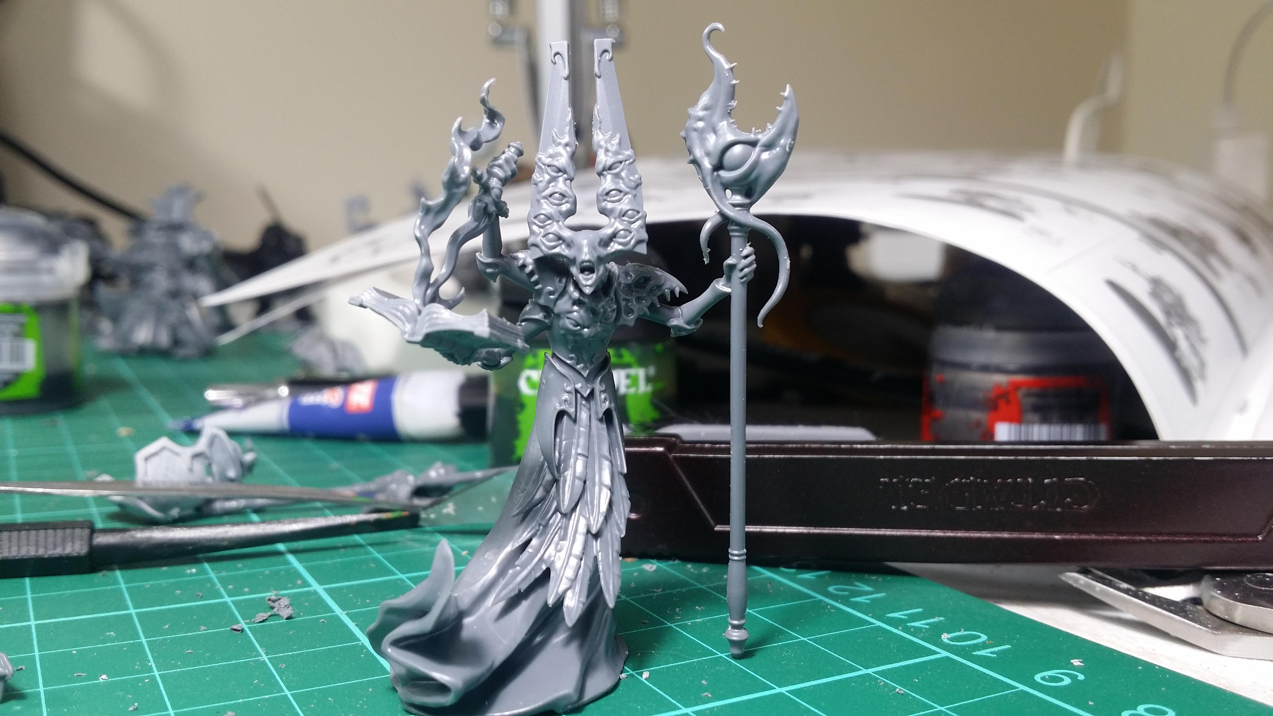 Gaunt Summoner
