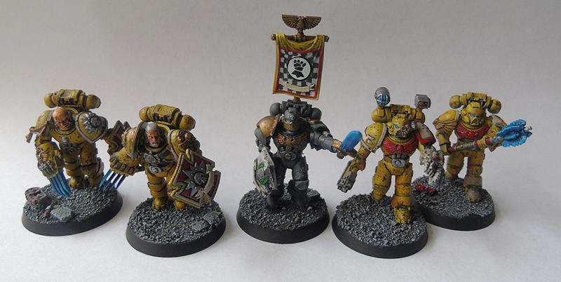 Adepus Astartes, Apothecary, Battle Damage, City, Command Squad, Imperial Fists, Rubble, Ruins, Space Marines, Urban, Veteran, Weathered, Yellow
