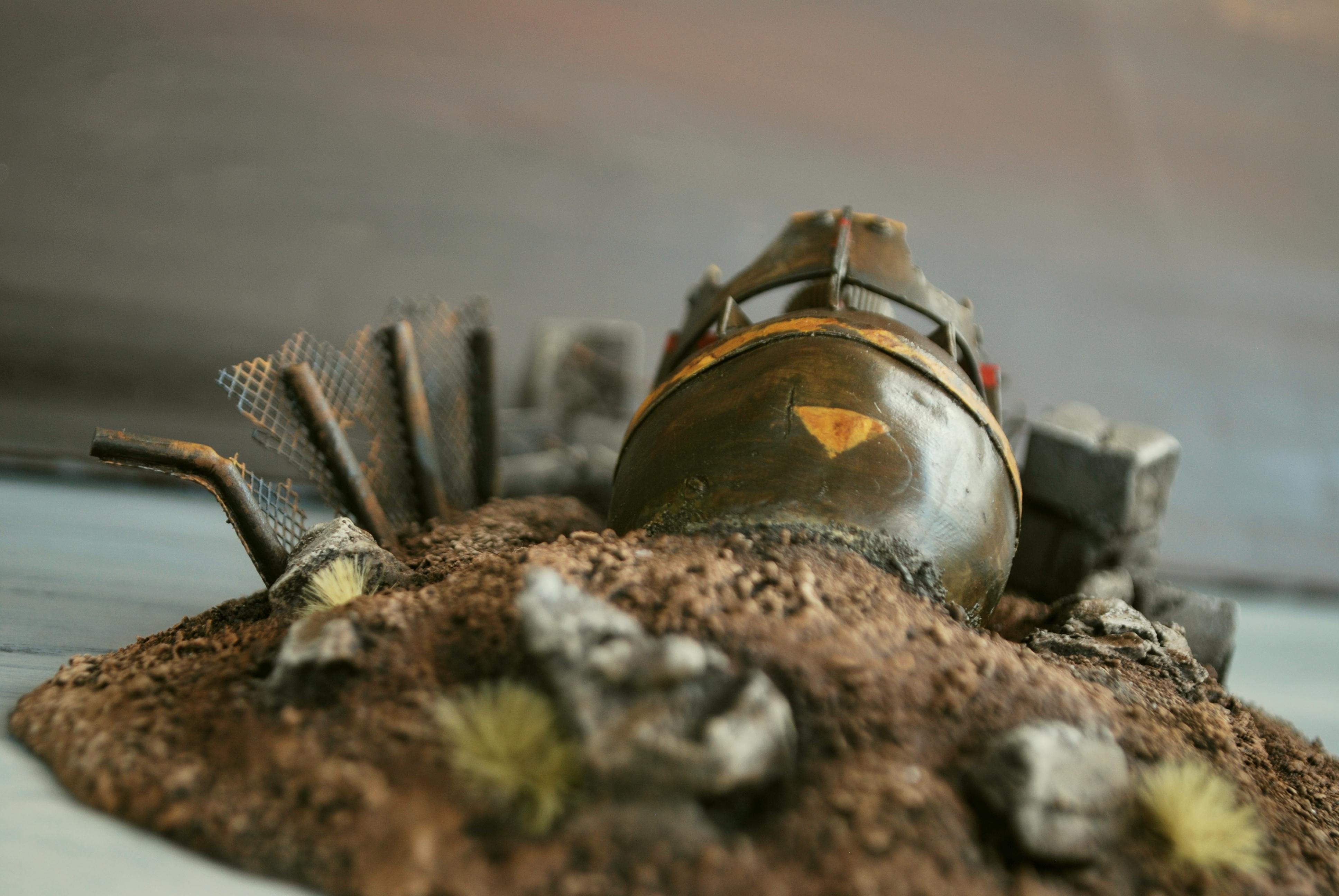 Bomb, Dakka Dakka, Fallout, No Man Standing, Nuke, Orks, Post-apocalyptic, Scratch Build, Terrain, Warhammer Fantasy