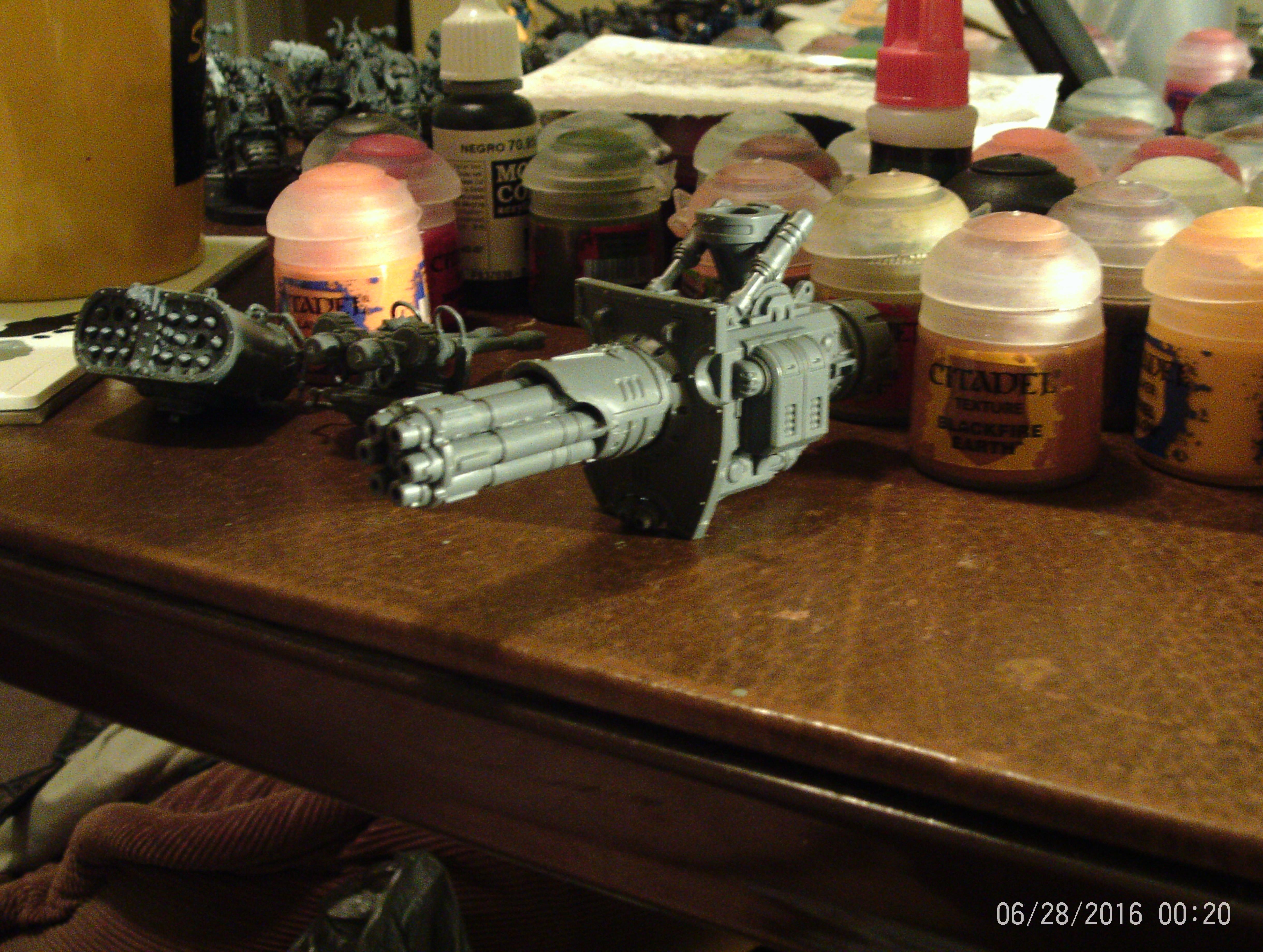 Imperial Knight Avenger Gatling Cannon Assembled