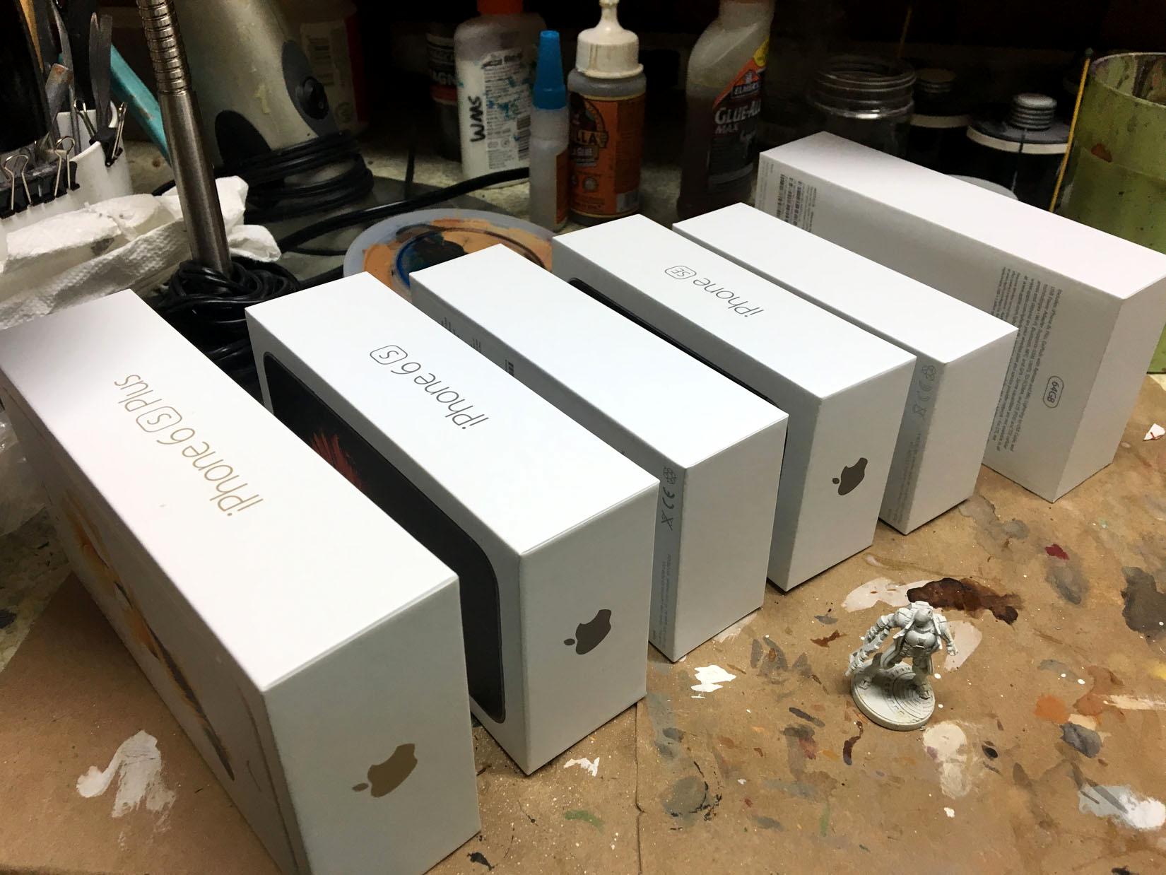 Infinity, iPhone boxes