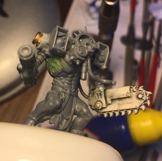 Greenstuff gaps on battle servitor