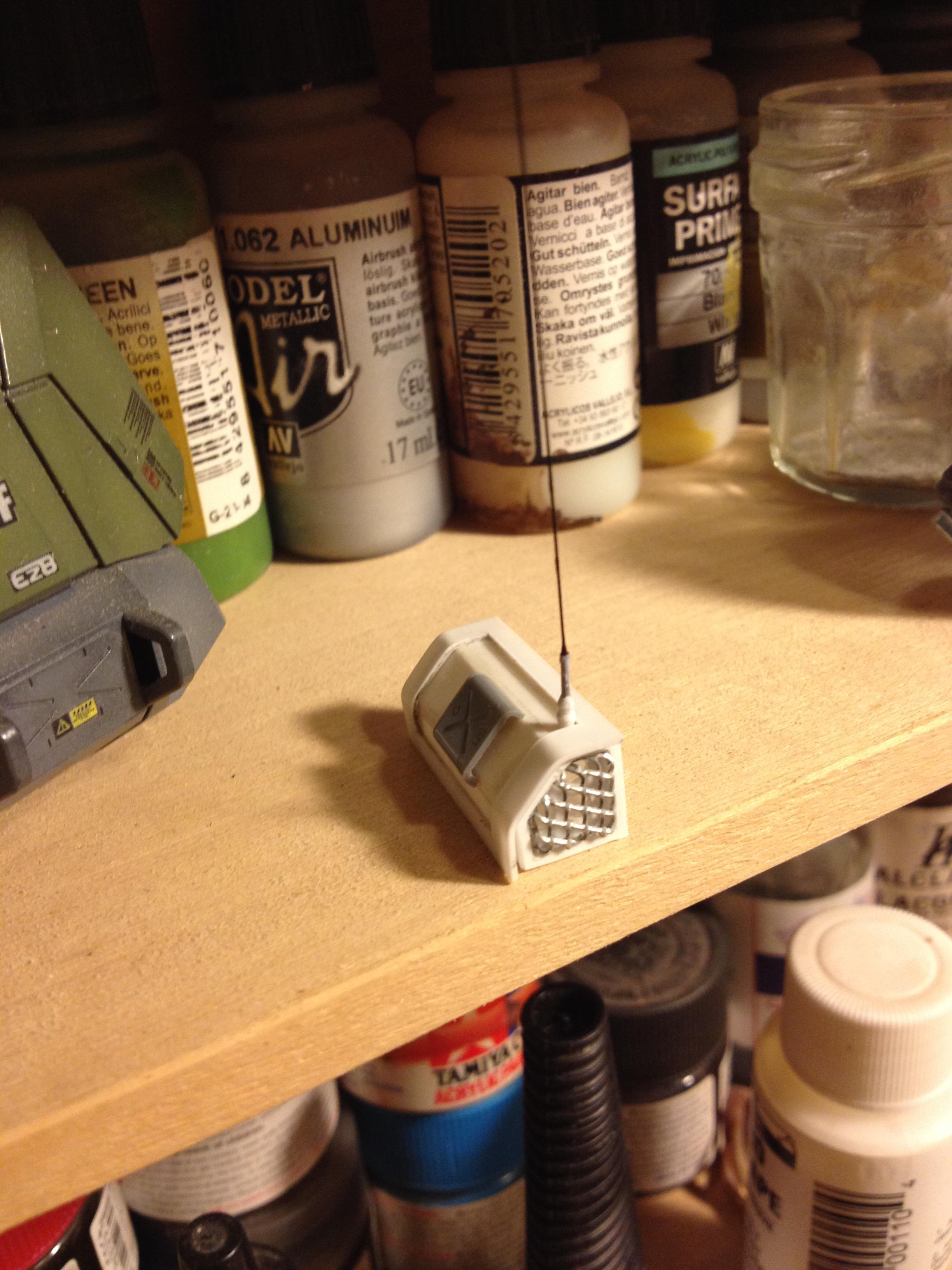 detailing the launchers with antennas and metallic net