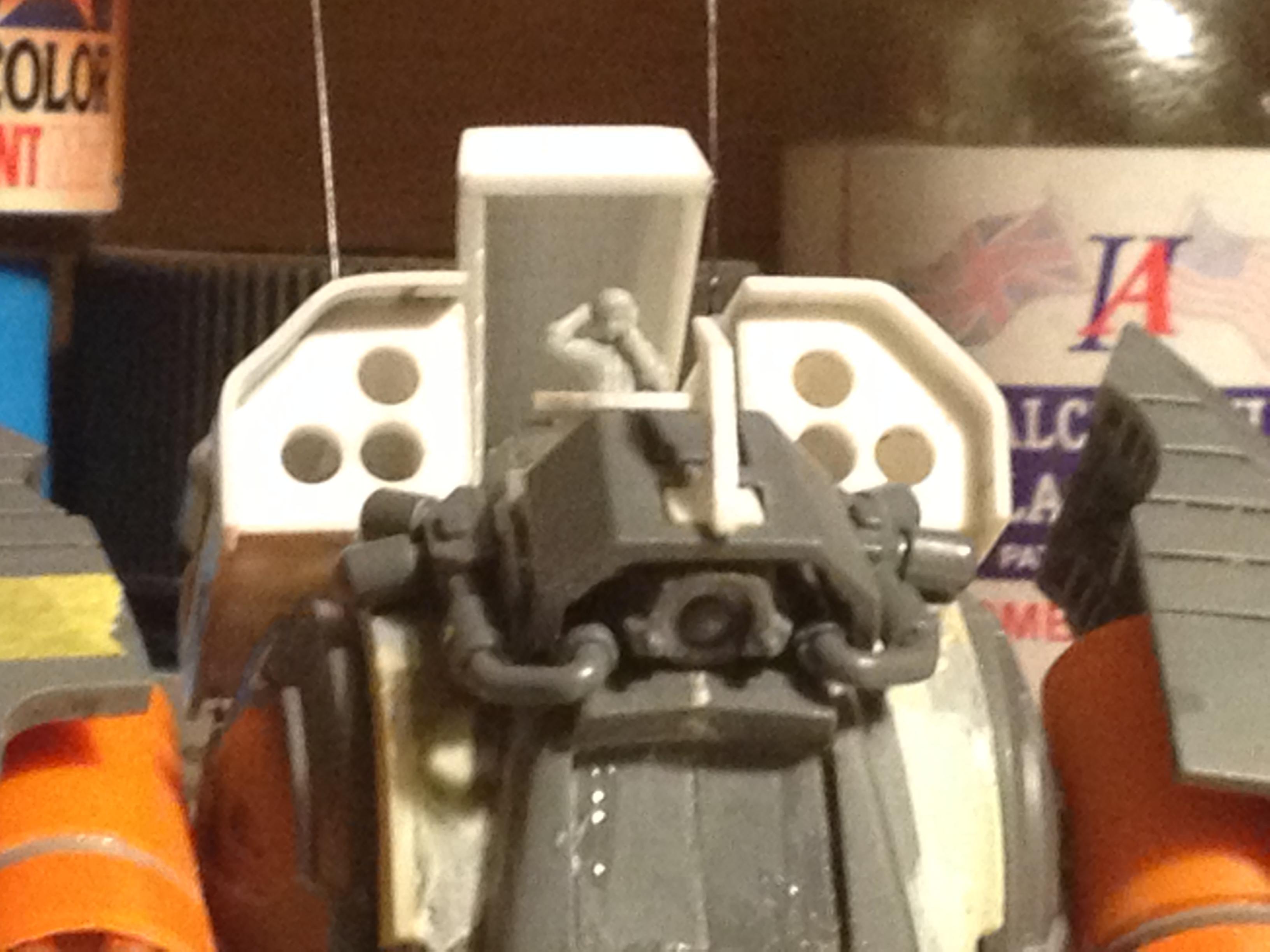 new head using riptide arm and gun parts 