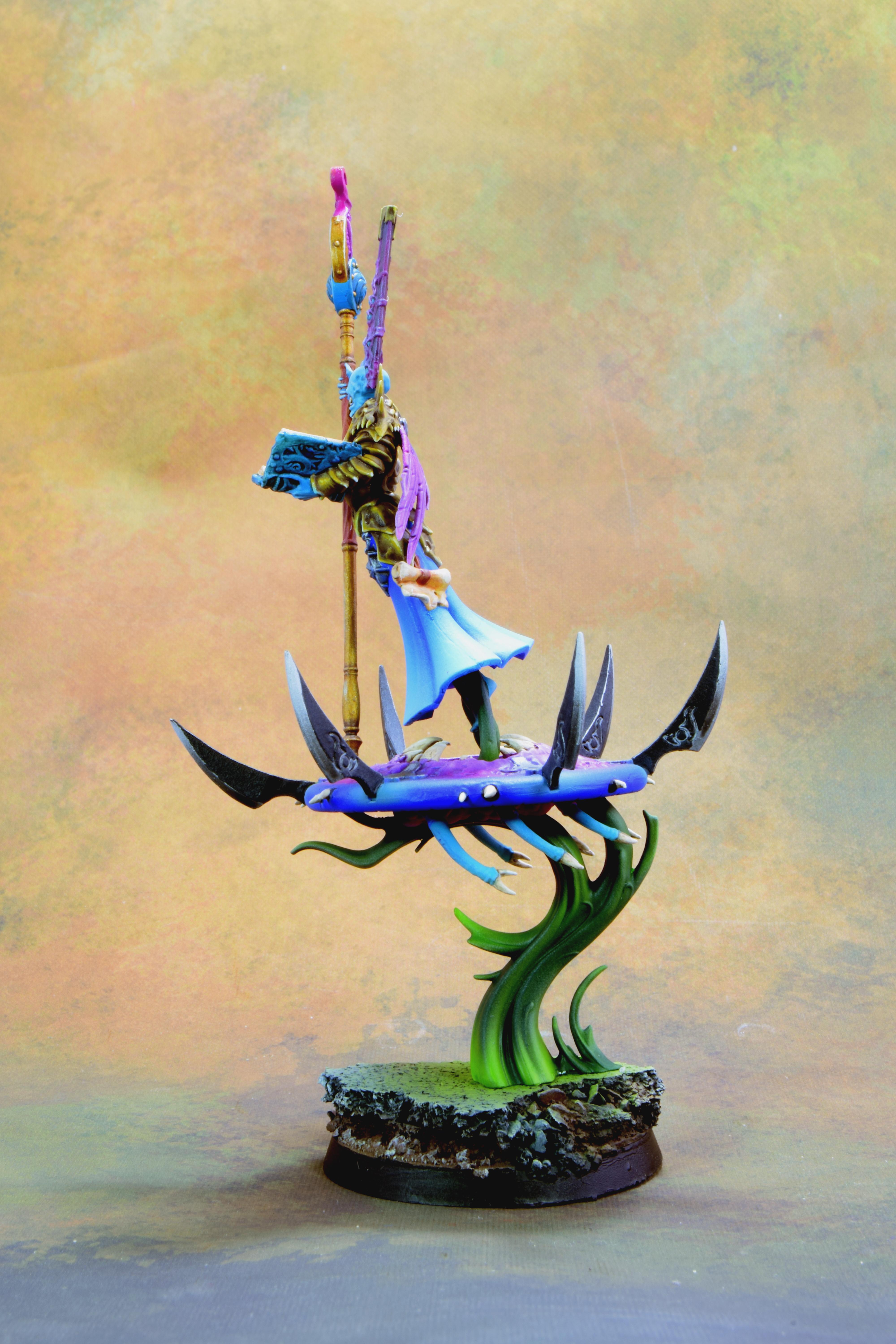 Gaunt Summoner of Tzeentch