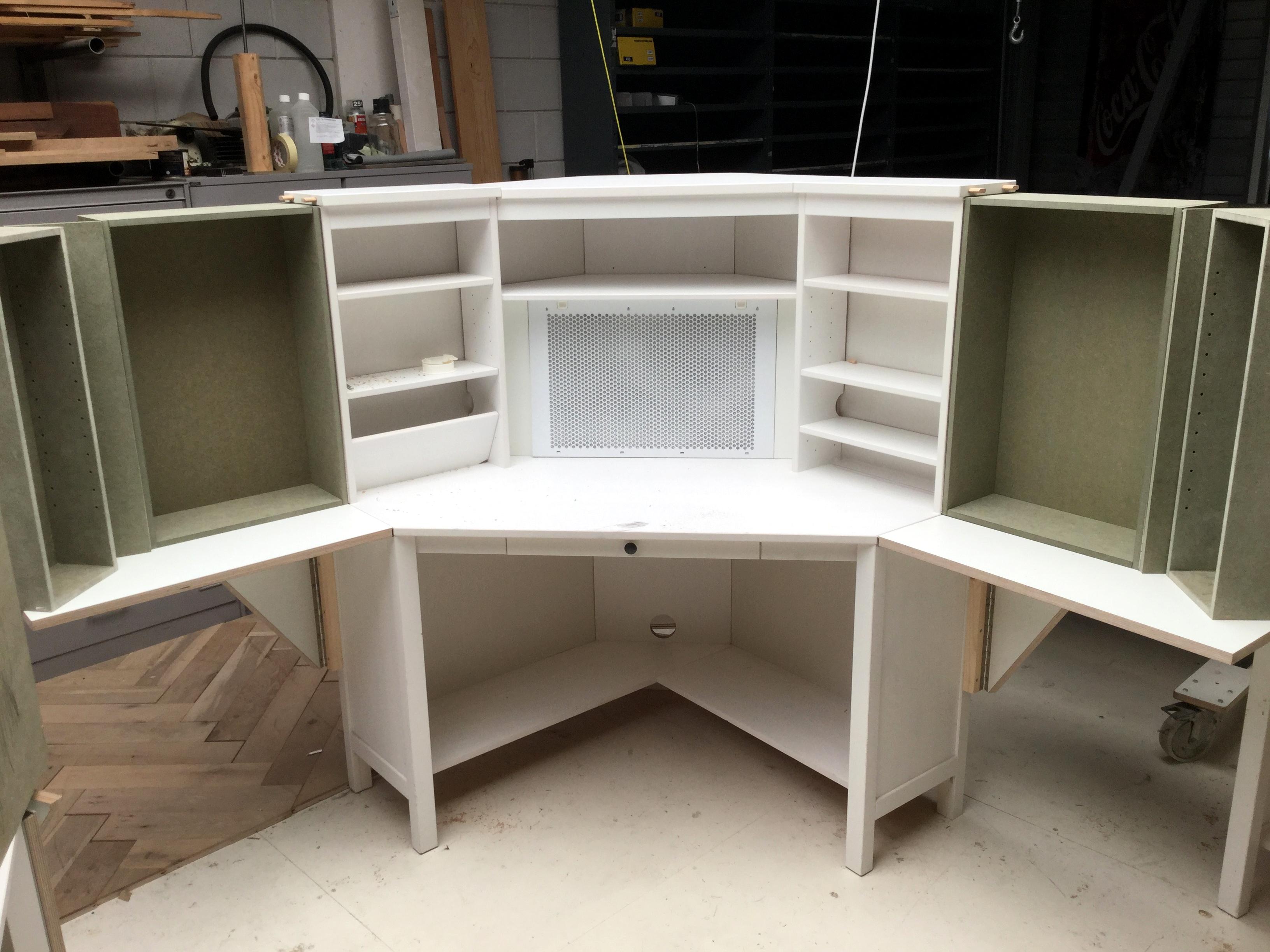 Hobby Area, Paintstation