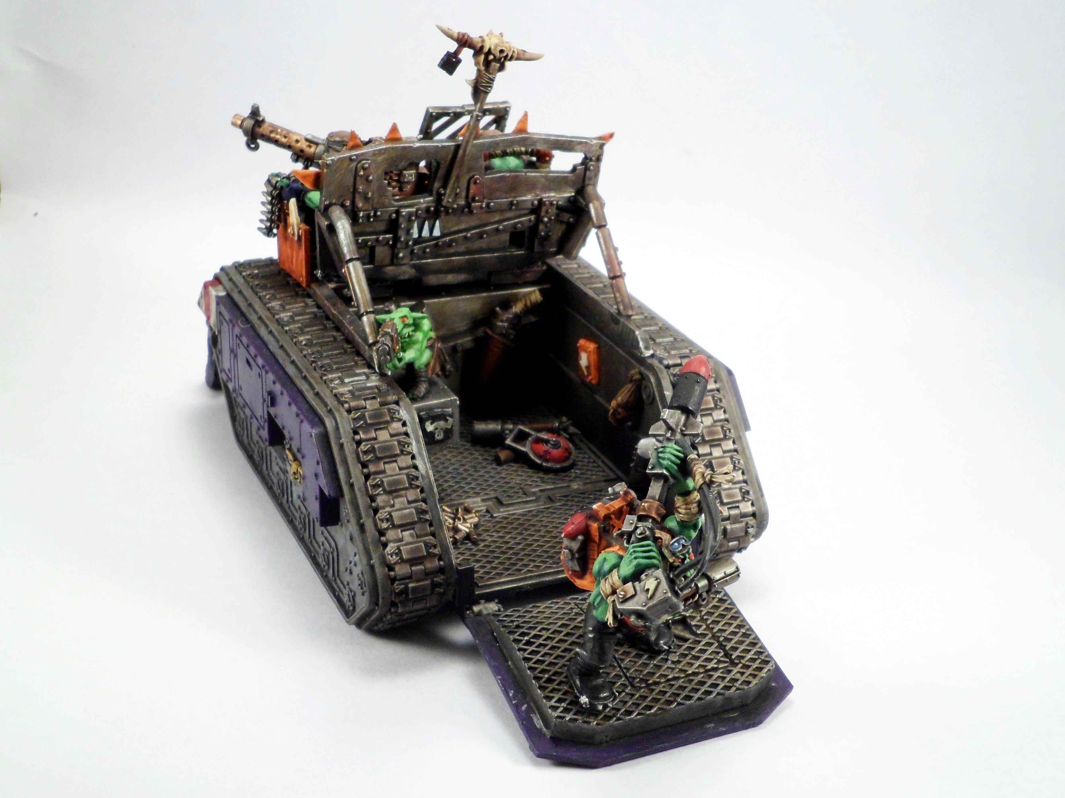 Chimera, Looted, Trukk