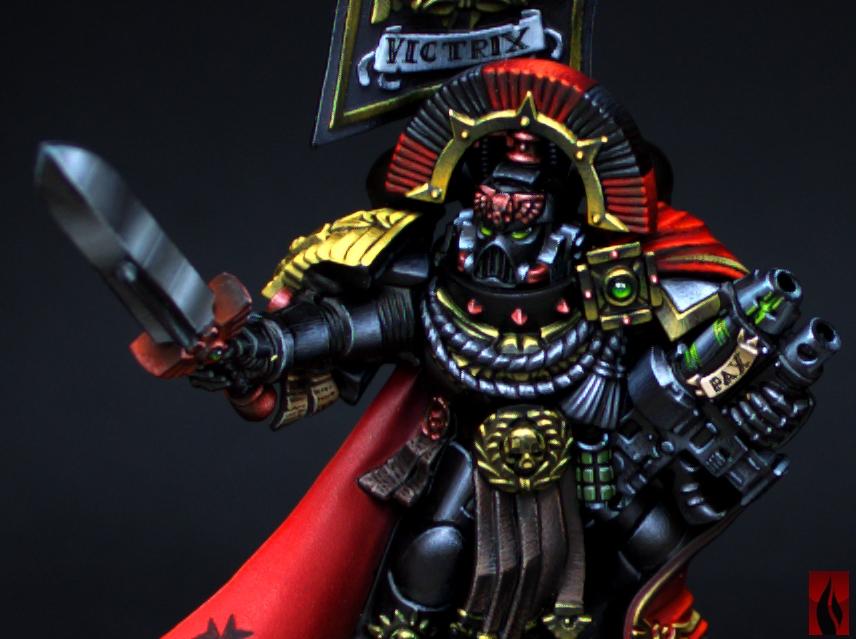 Black Templar Captain zoom