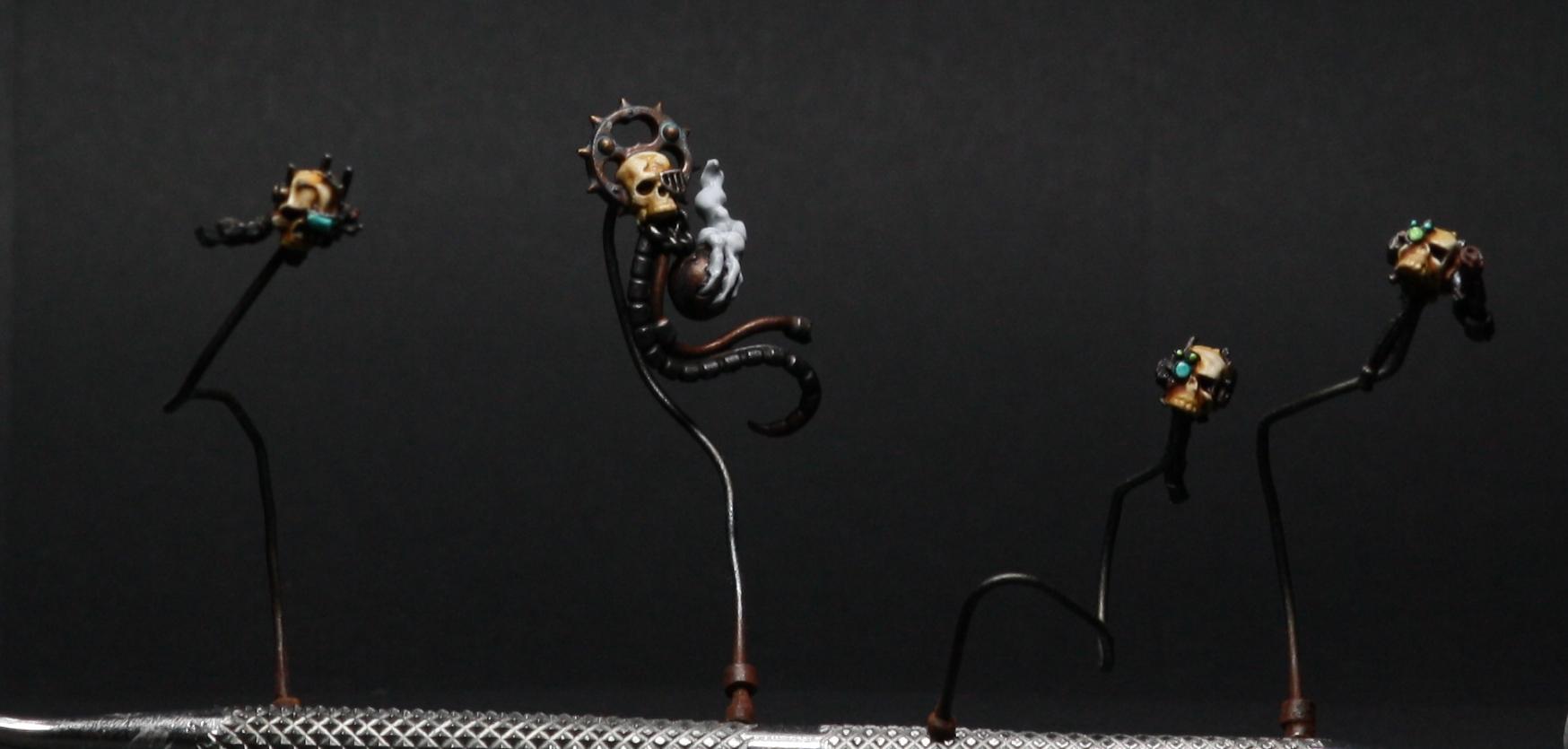 Zhenya's detached servo skulls