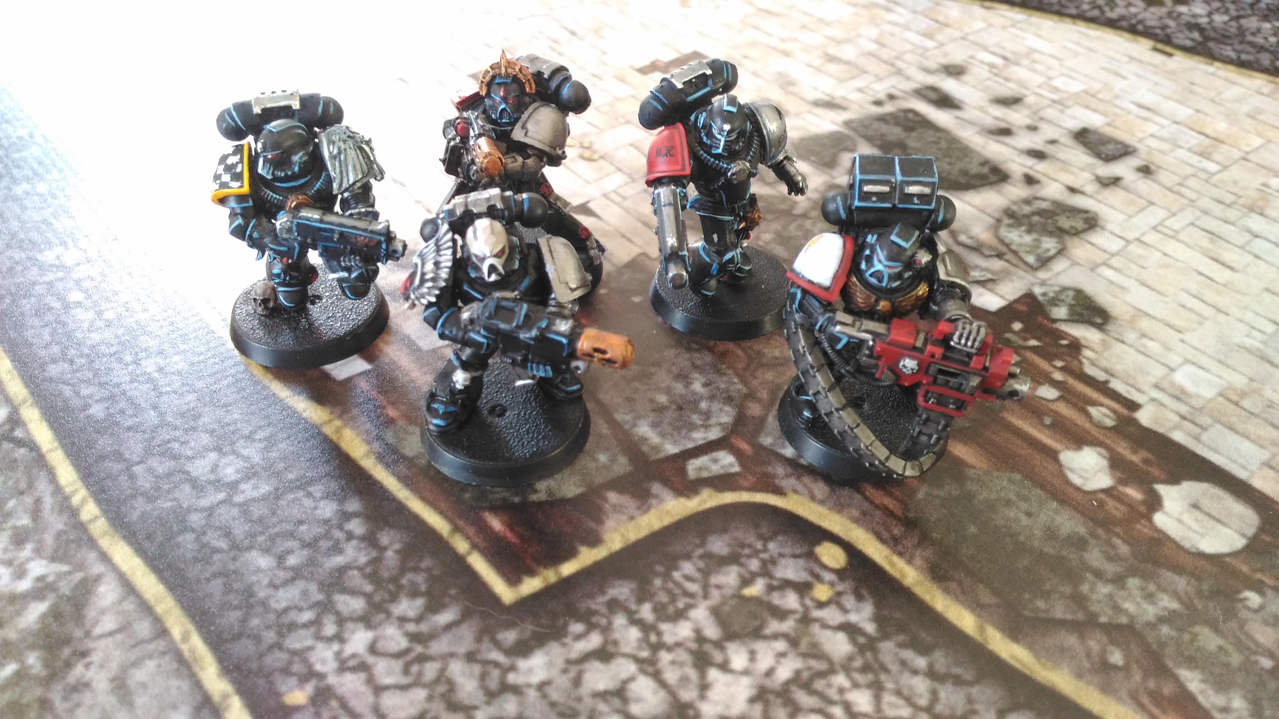 SQUAD DESTERRADORES. Matyas (Lamenters), Silvio (Blood Angels), Paolo (Angels Encarmine), Mercutio (Angels Vermillion) and Kublai (White Scars)