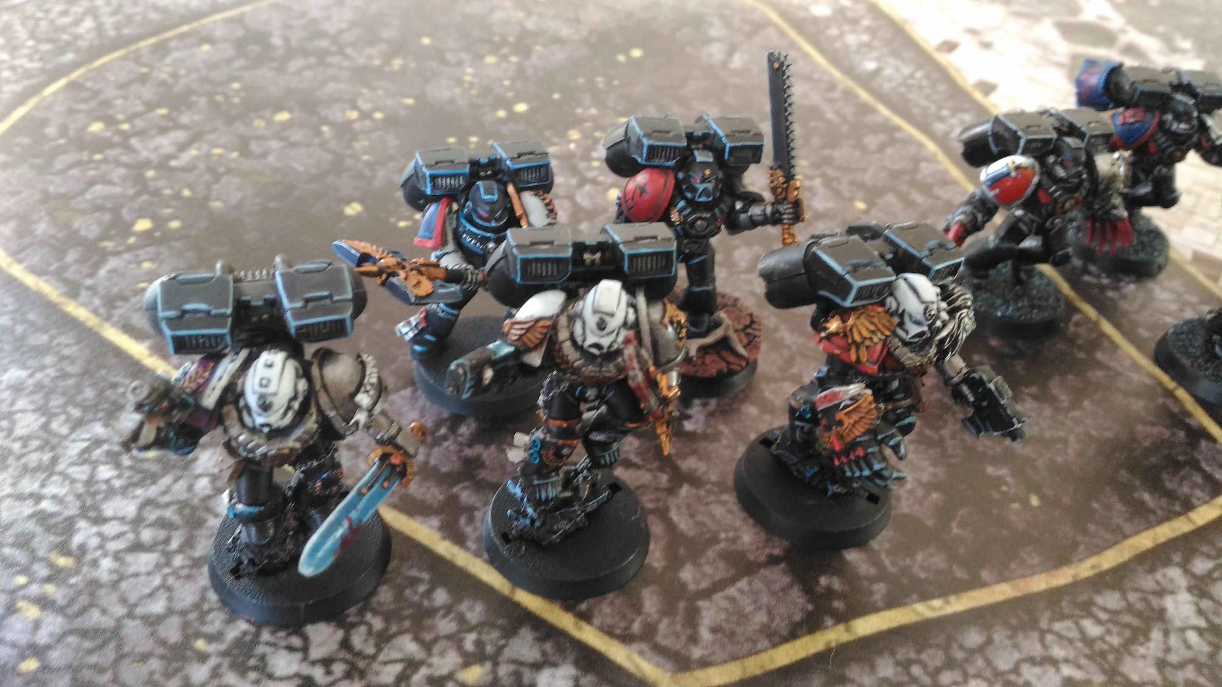 SQUAD VELITES. Stigio (Soul drinkers), Boros (Doom eagles), Desangrattore (Knights of blood), Santiago (Crimson fist) and Antoine (Carmine Blades)