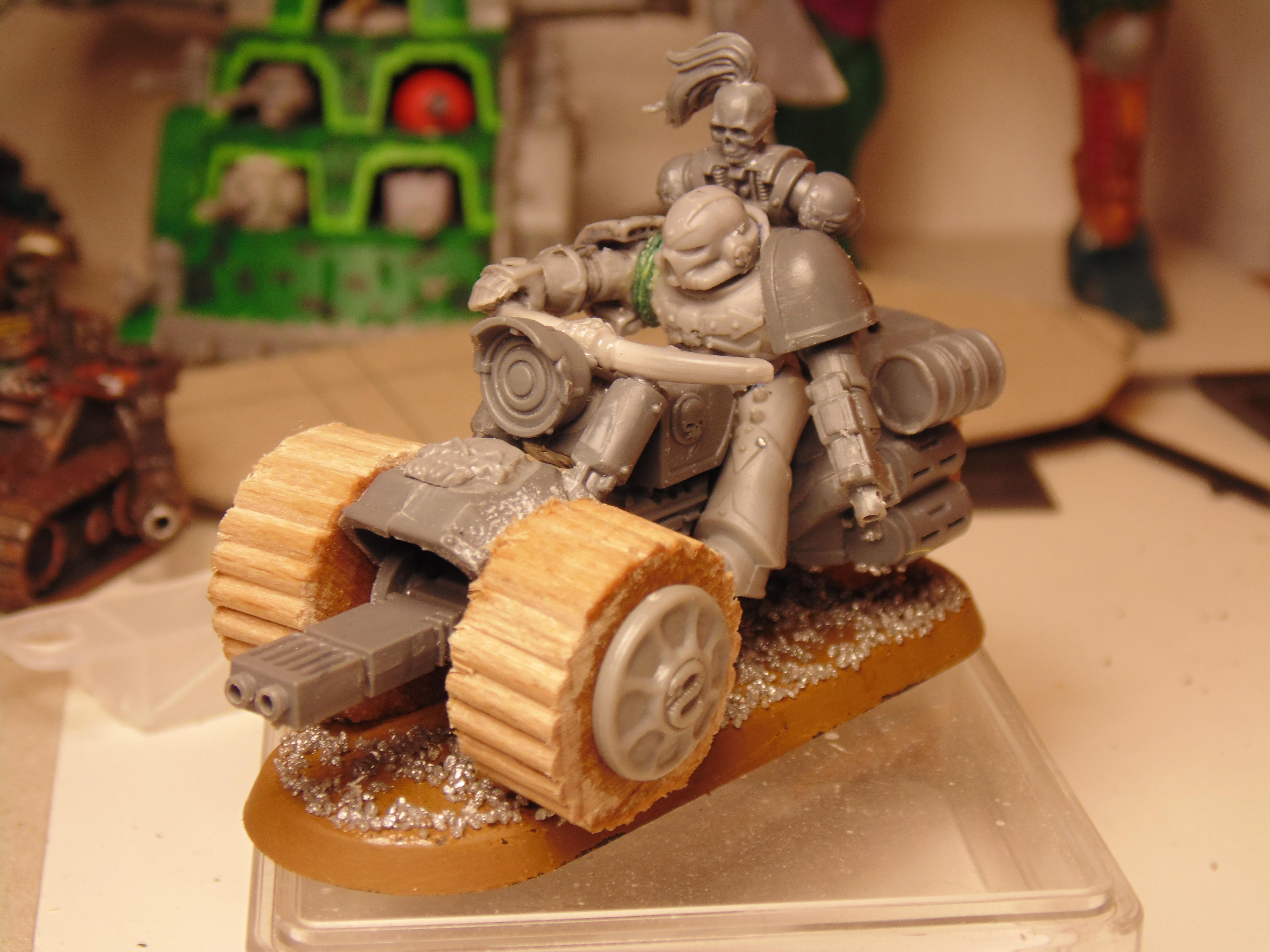 Army, Attack, Big, Bike, Blood, Chaplain, Conversion, Dreadnought, Epistolarii, Huge, Old, Painting, Scars, School, Test, Trike, Trikes, White, Work In Progress, Ws