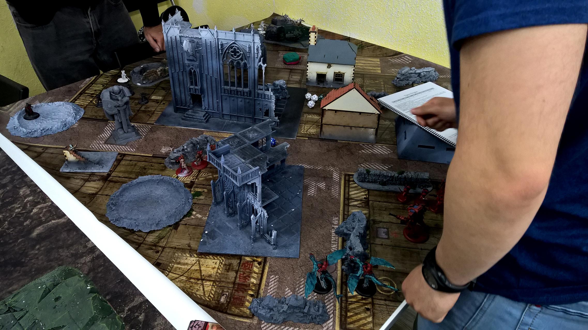 Mutant Chronicles, Mutant Chronicles Espa&atilde;&#131;&acirc;&plusmn;a, Prodos Games, Warzone Resurrection