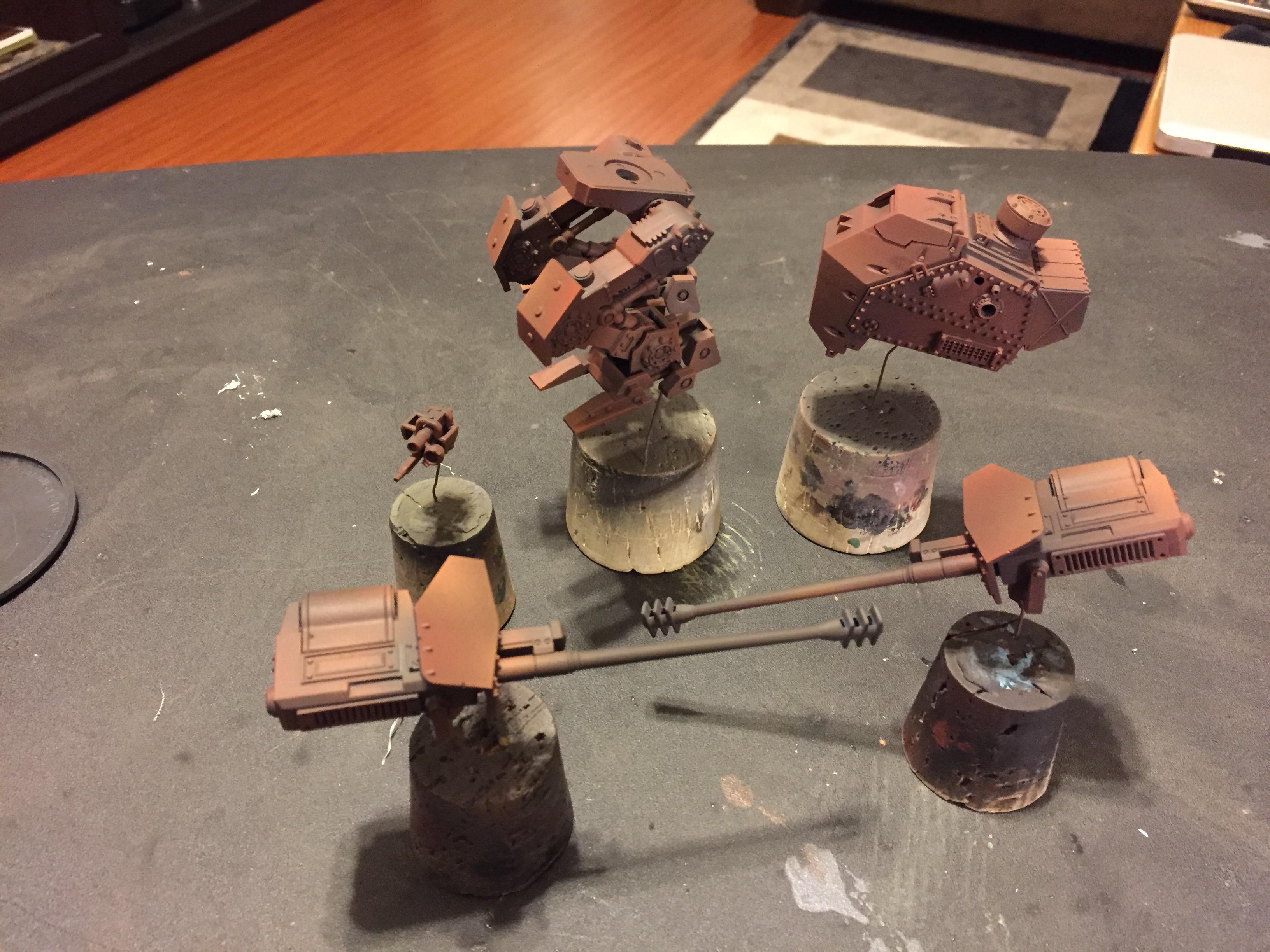 Undercoat before applying chipping medium and top coat 