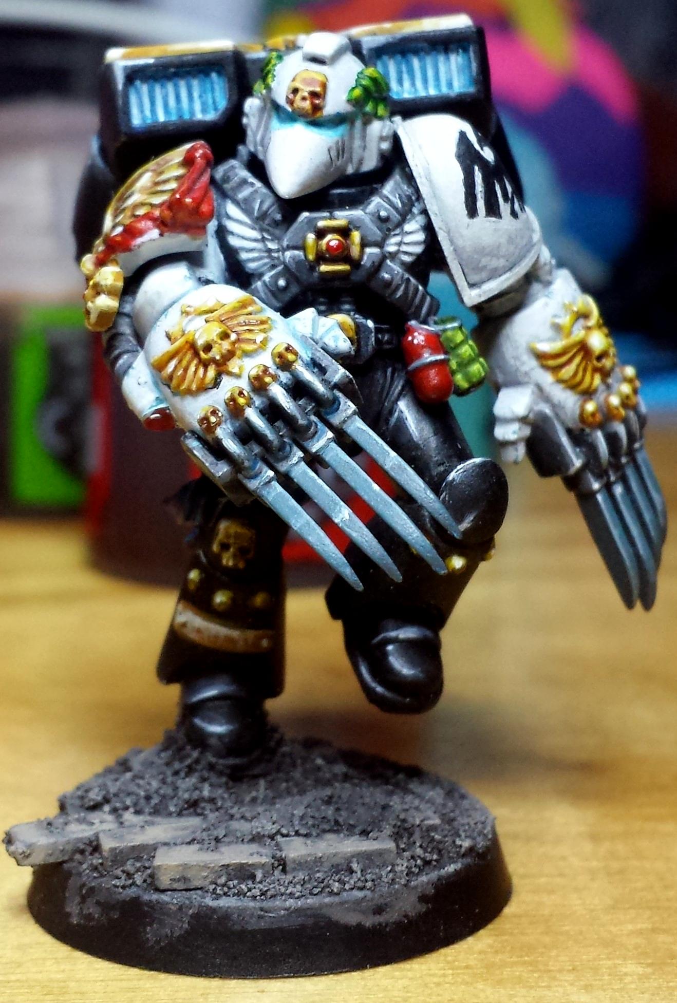 Assault Marines, Lightning Claws, Raven Guard, Sergeant