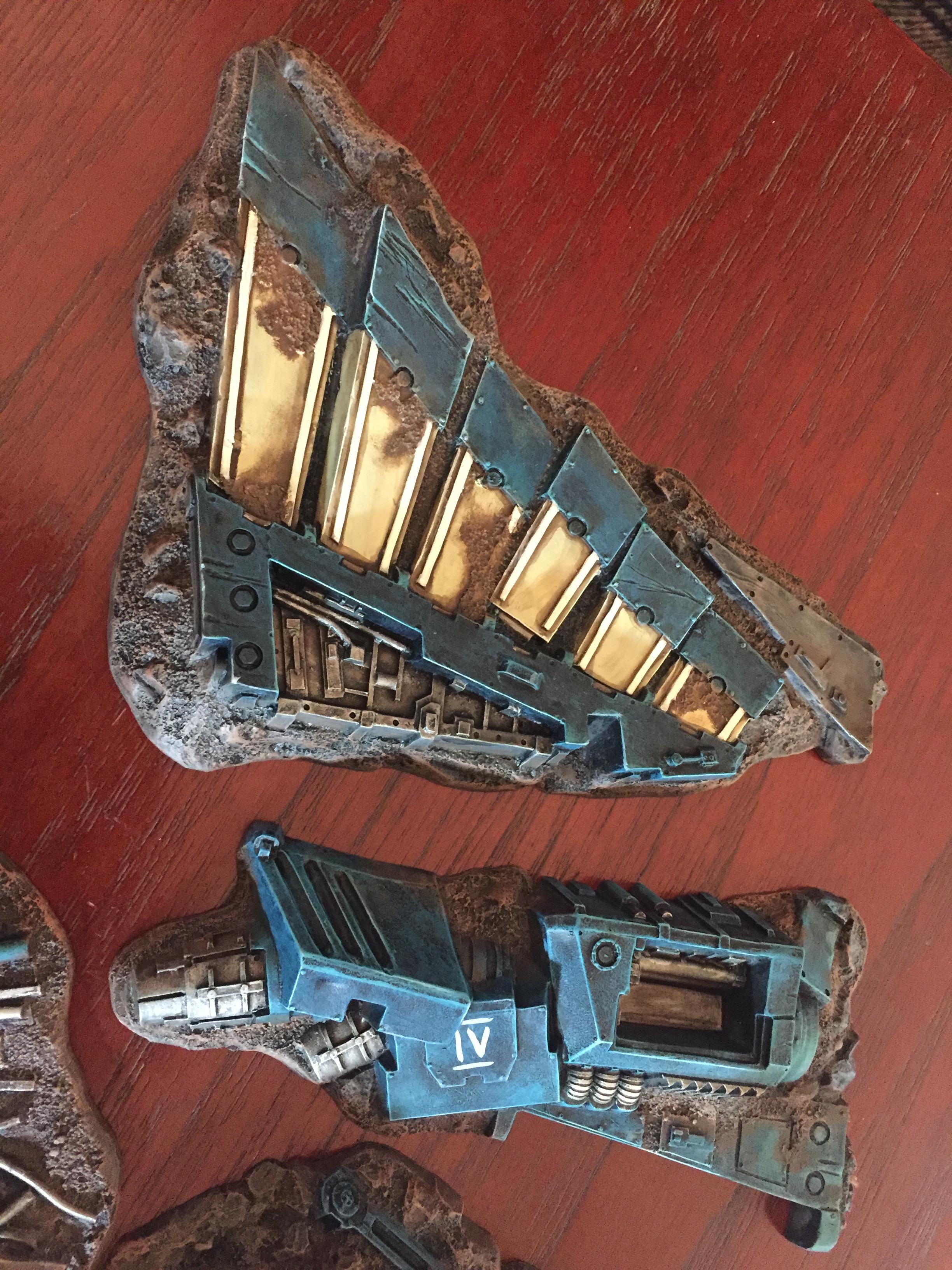 Aquila Lander Terrain 40k Macragge - Right wing and engine - Gallery ...