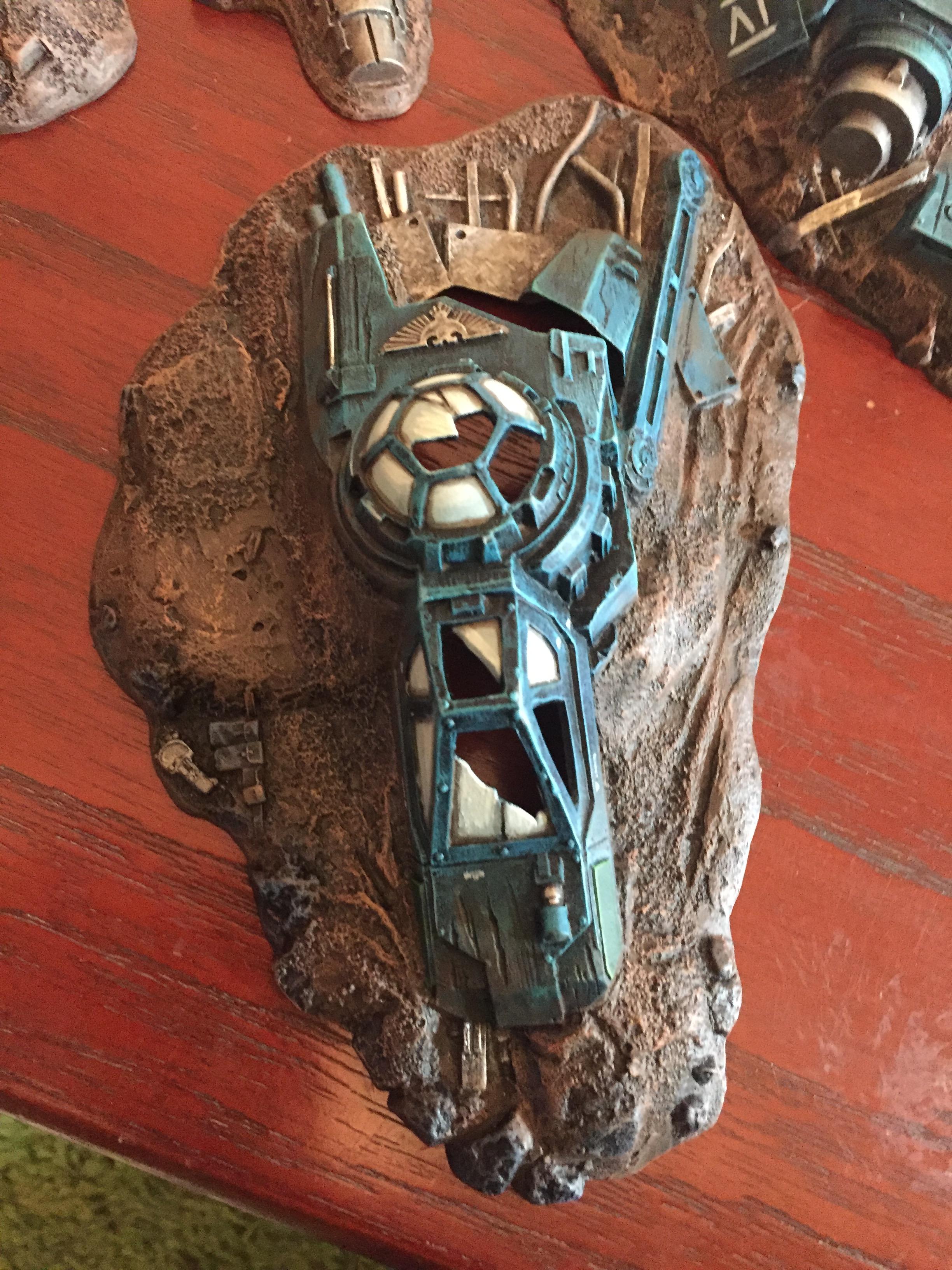 Aquila Lander Terrain 40k Macragge