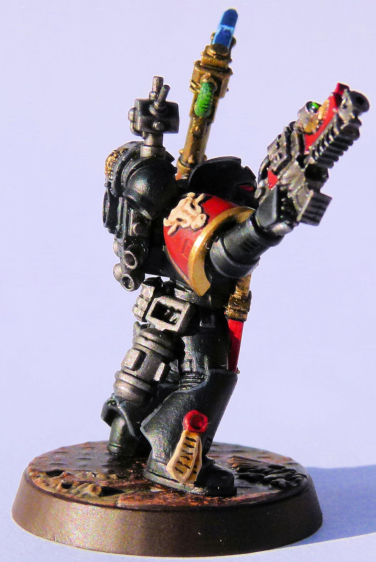 White Minotaur Deathwatch Veteran Right 