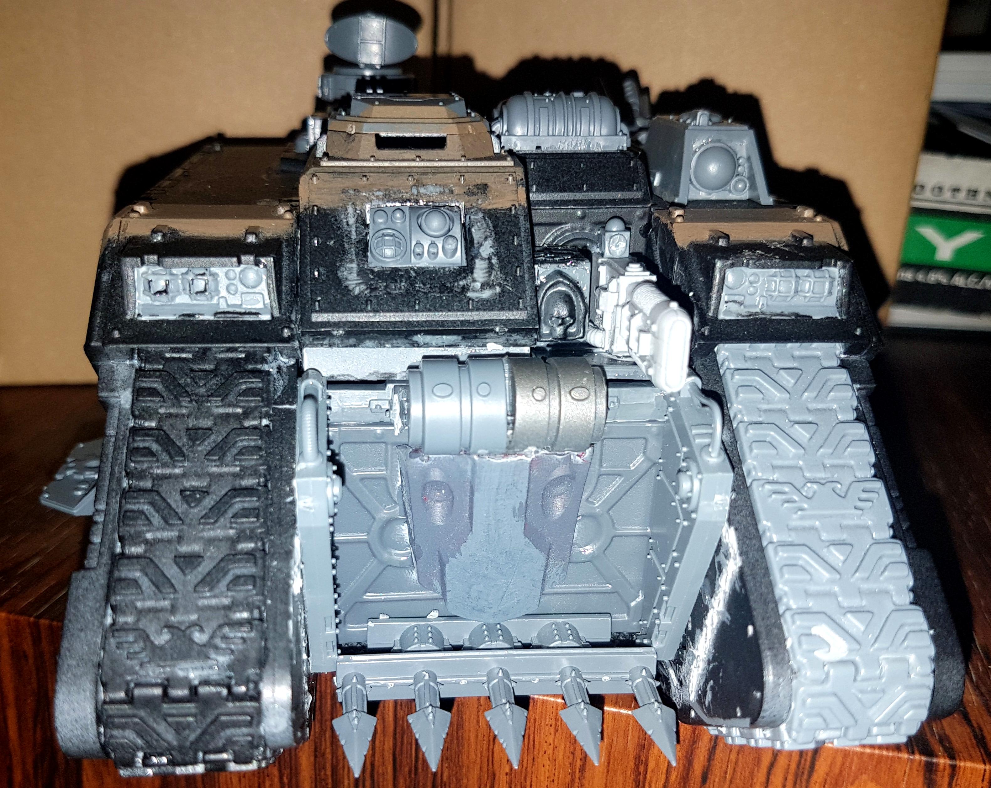 AdMech Land Raider/ Macrocarid