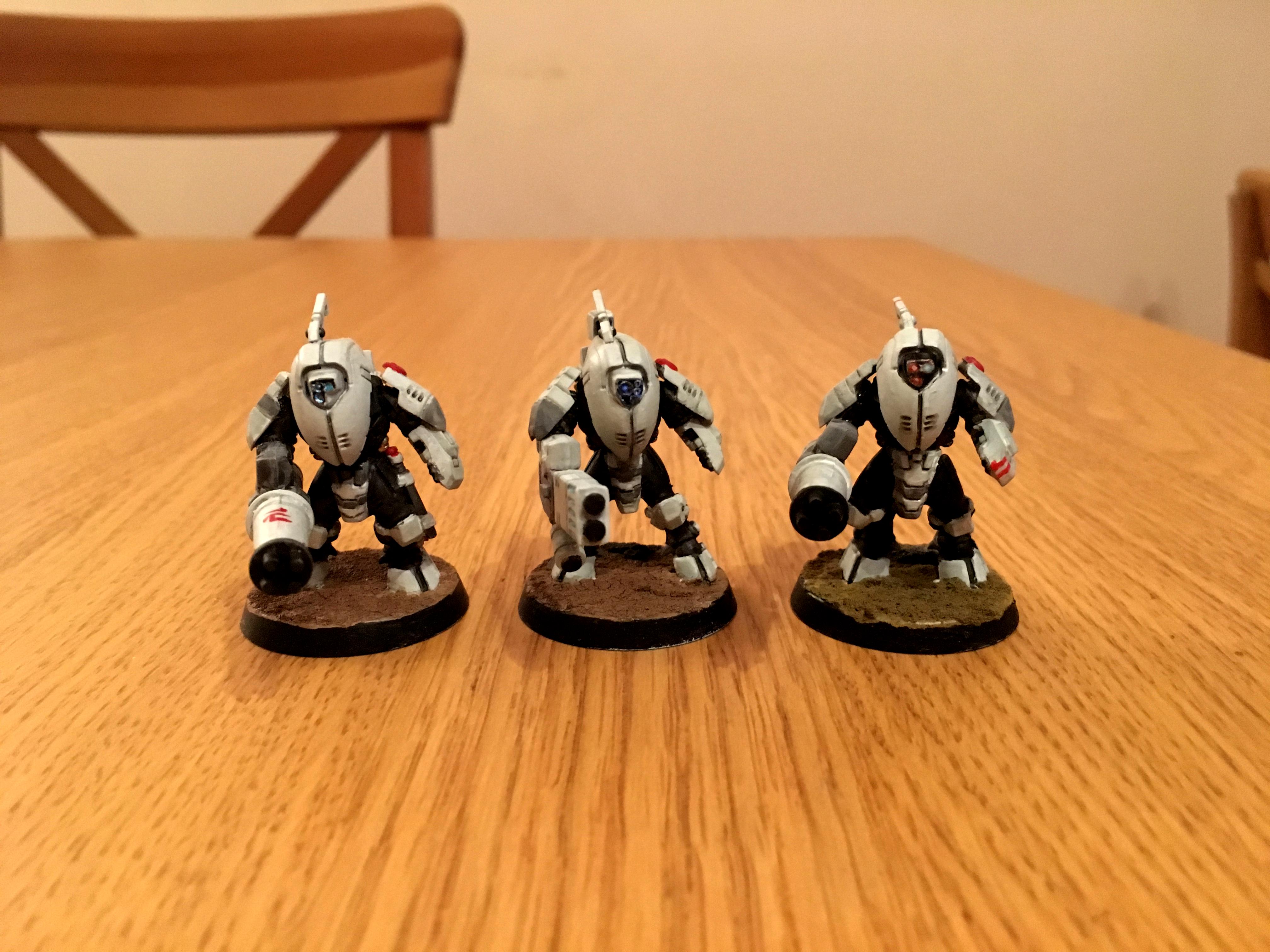 Stealth Suit, Tau