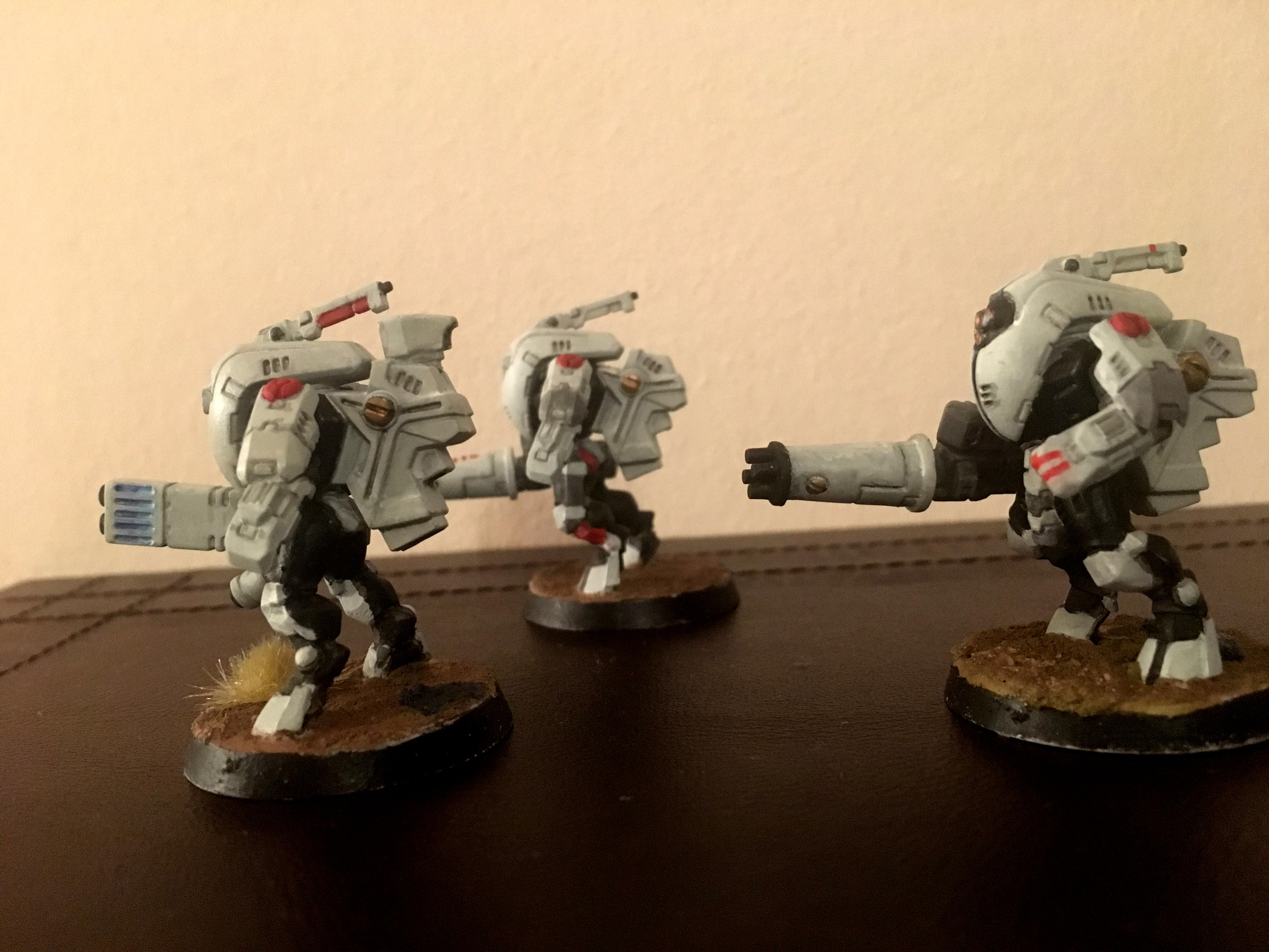 Stealth Suit, Tau