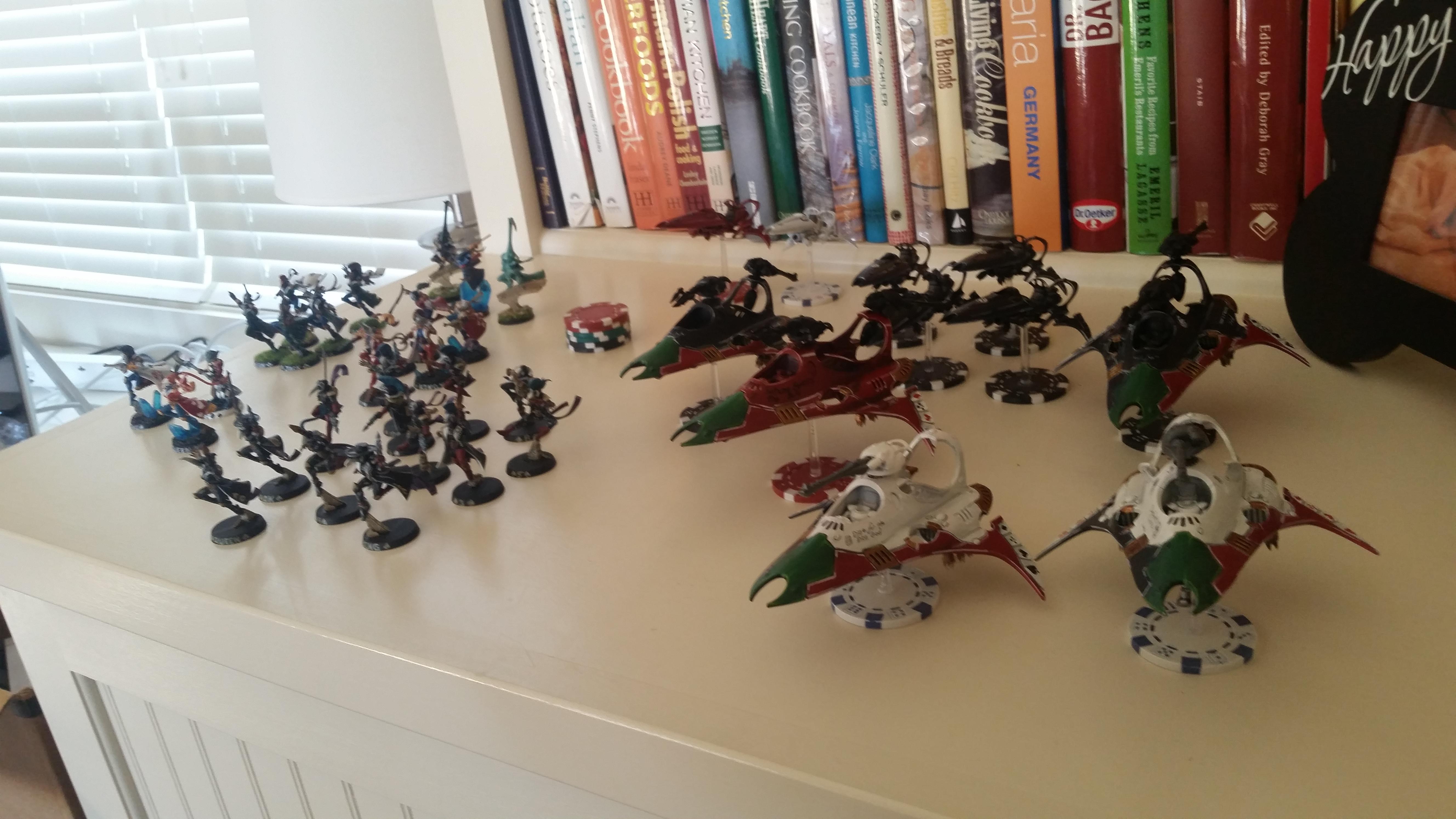 Most of the Wild Card Harlequin Troupe 