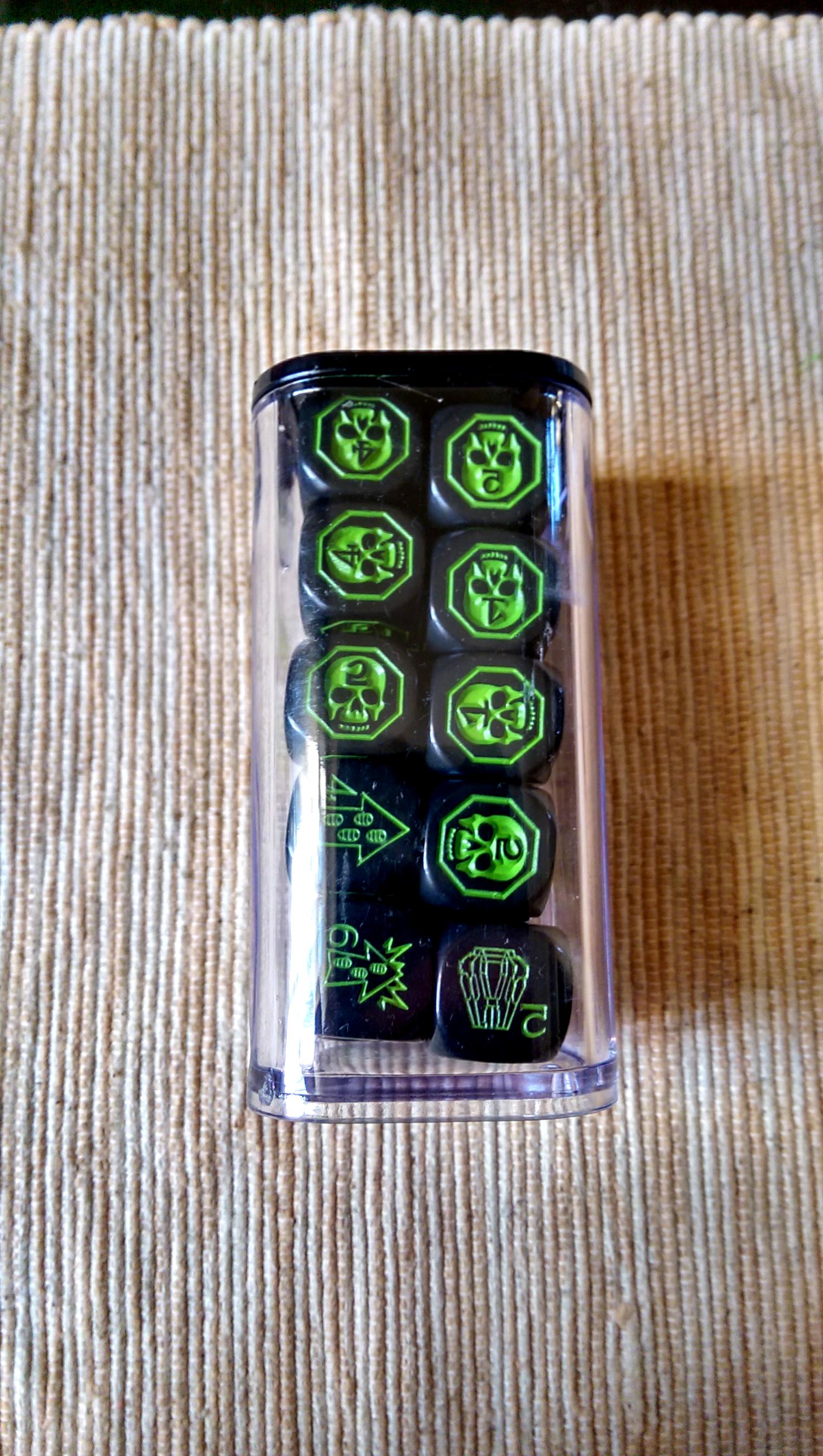 Sale, command dice