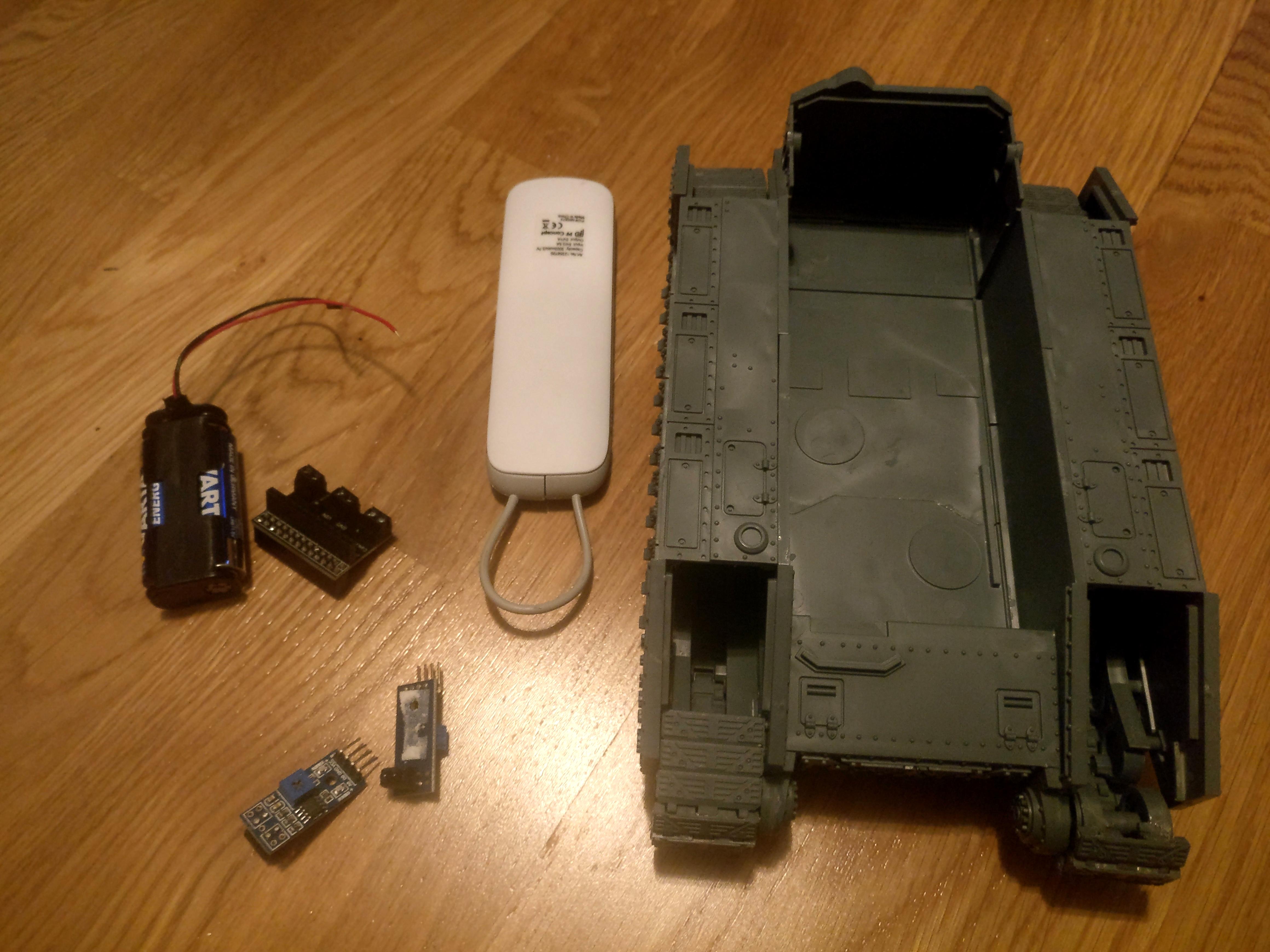 Robotbaneblade, more robot baneblade bits