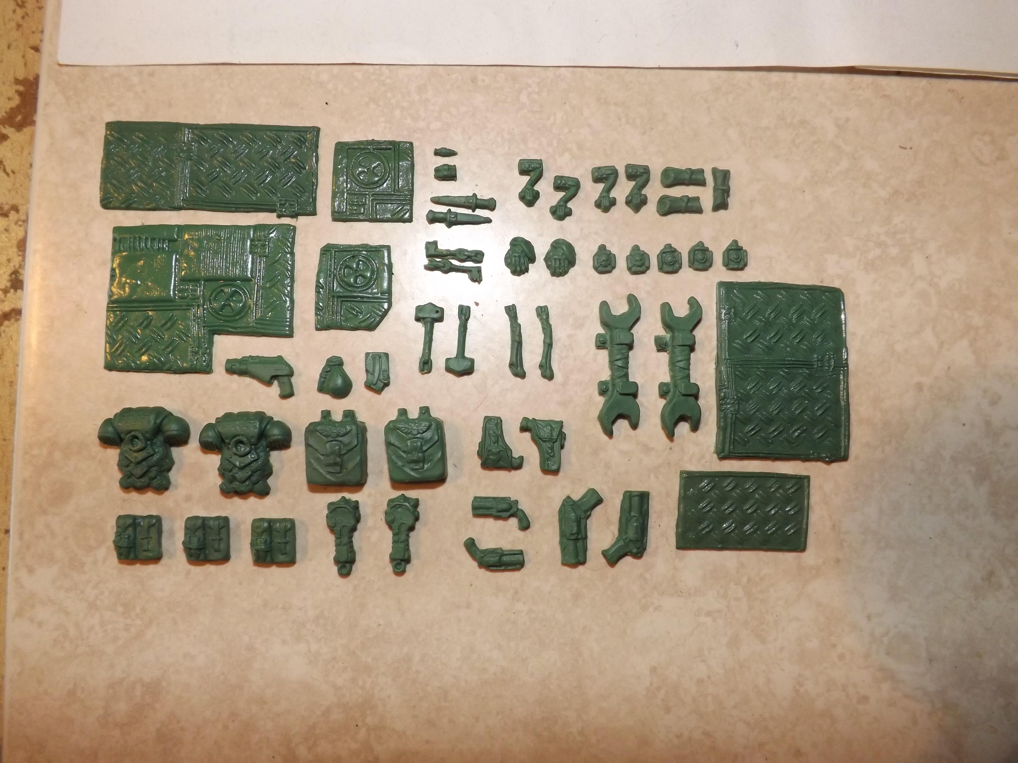 Green Stuff Bits (4)