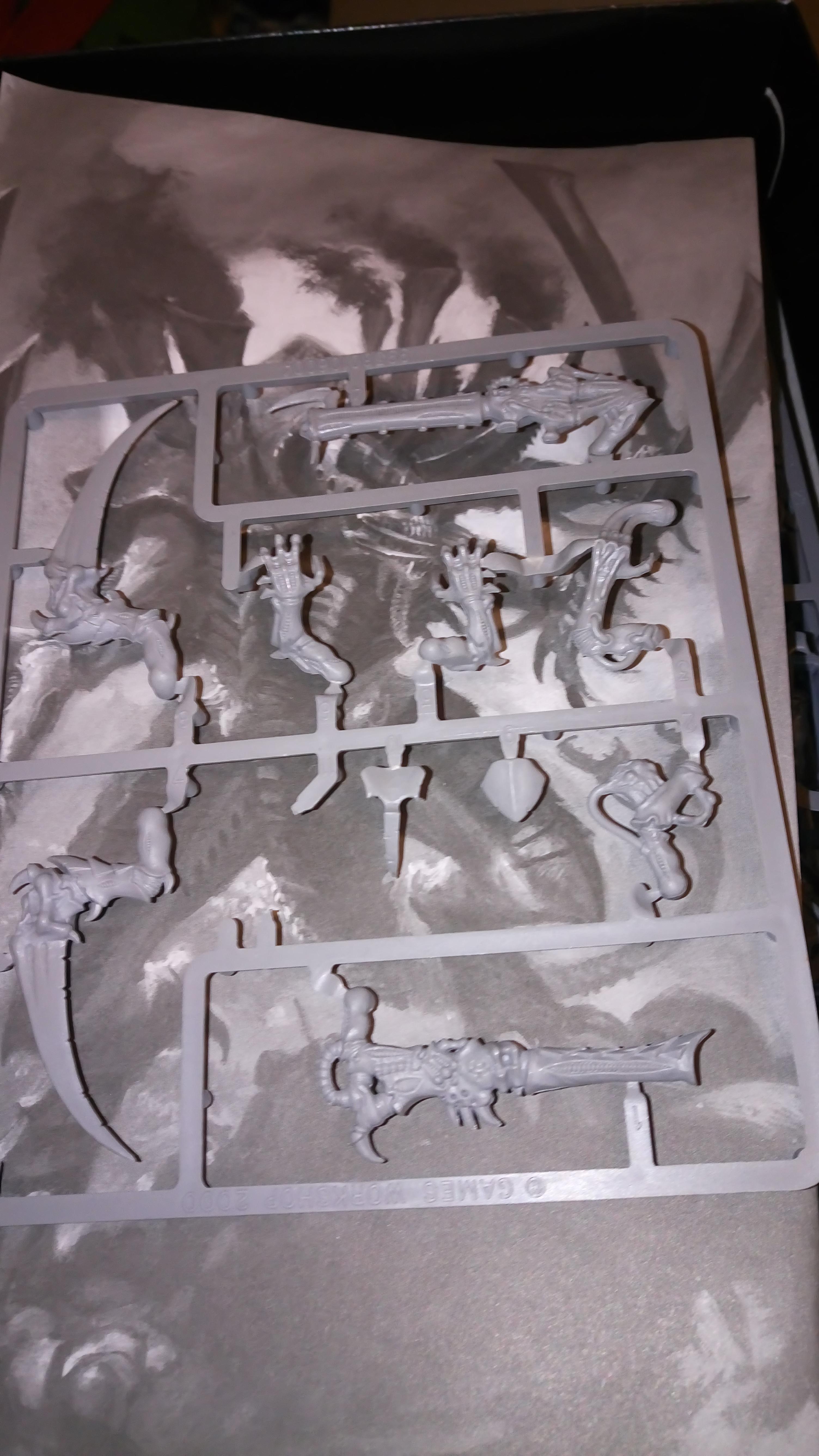 Tyranid parts 