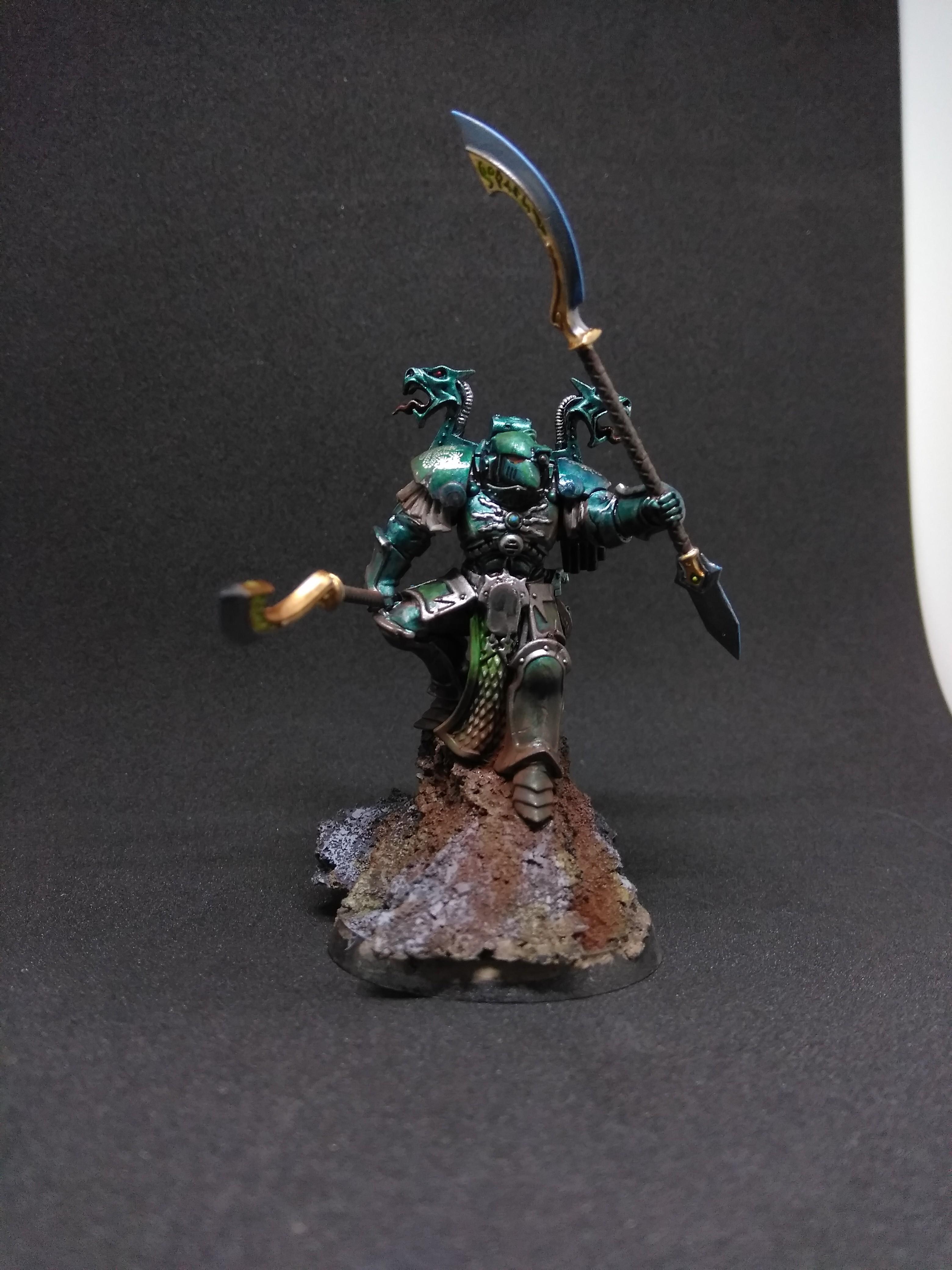 Alpharius, Alpharius