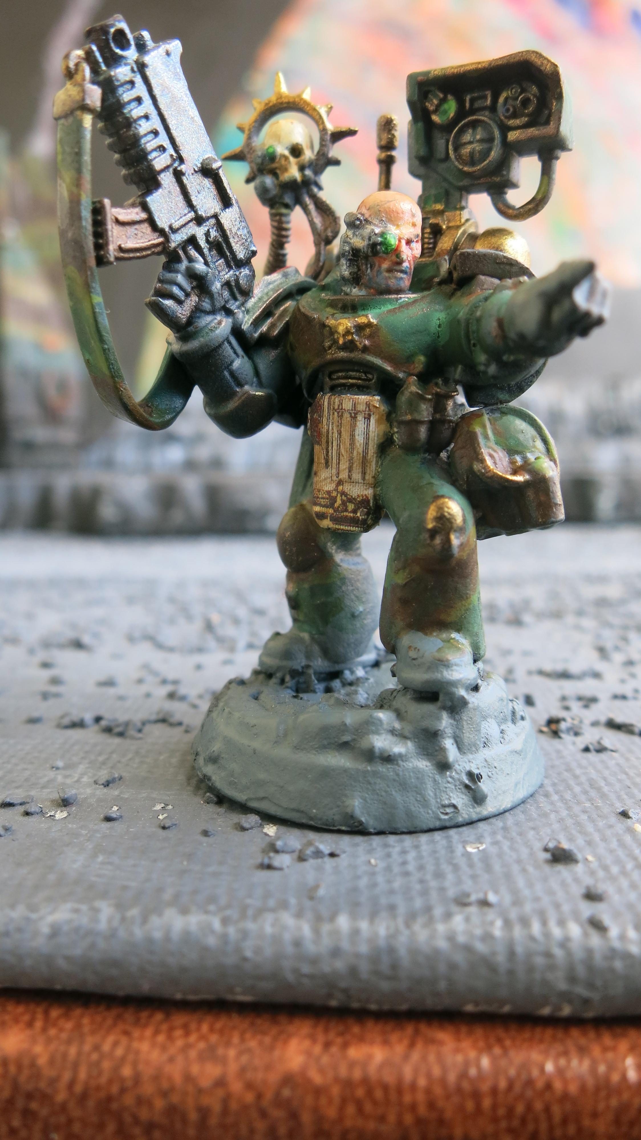 Camouflage, Devastator Sergeant, Signum