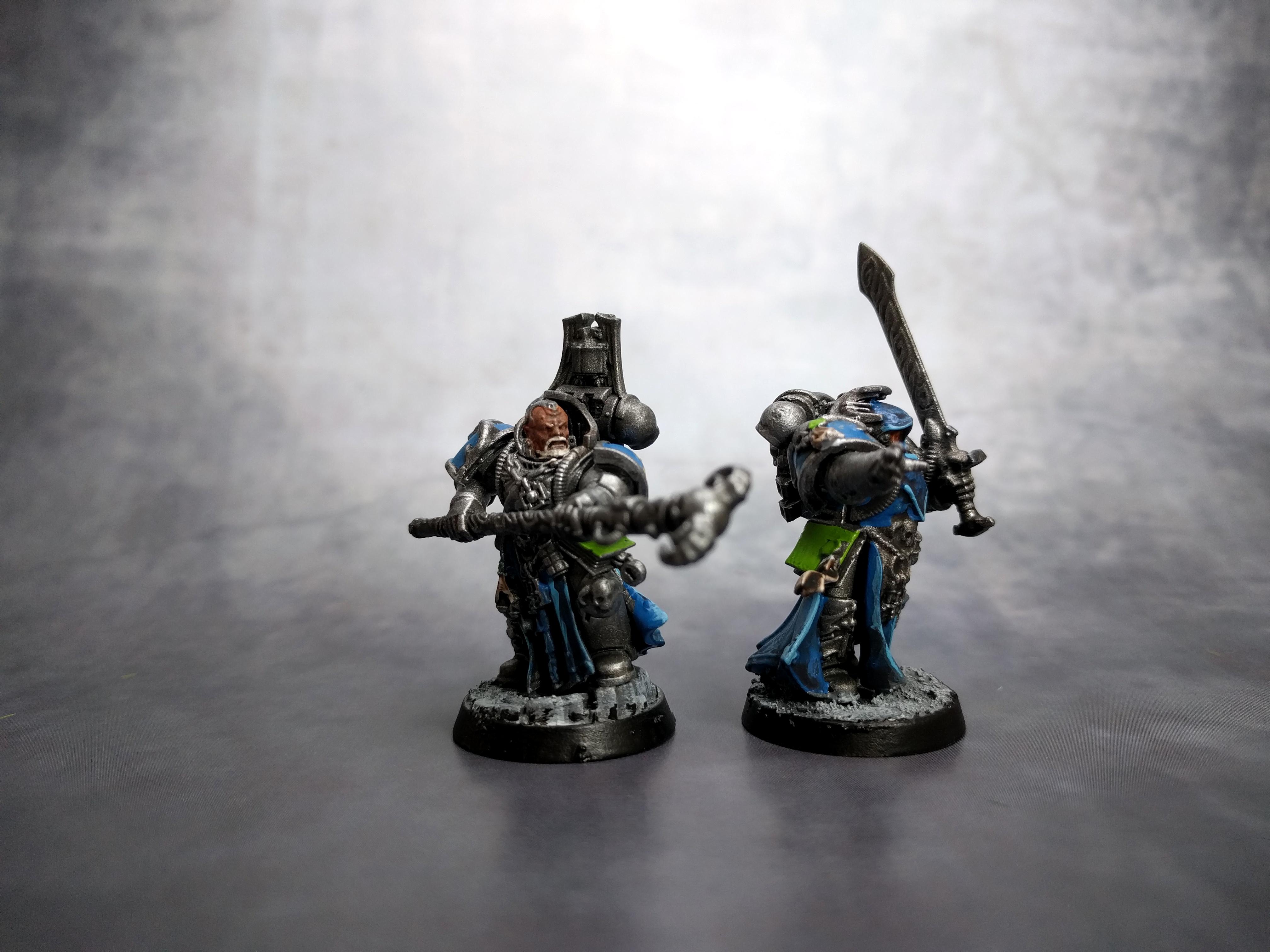 Librarians (plastic)