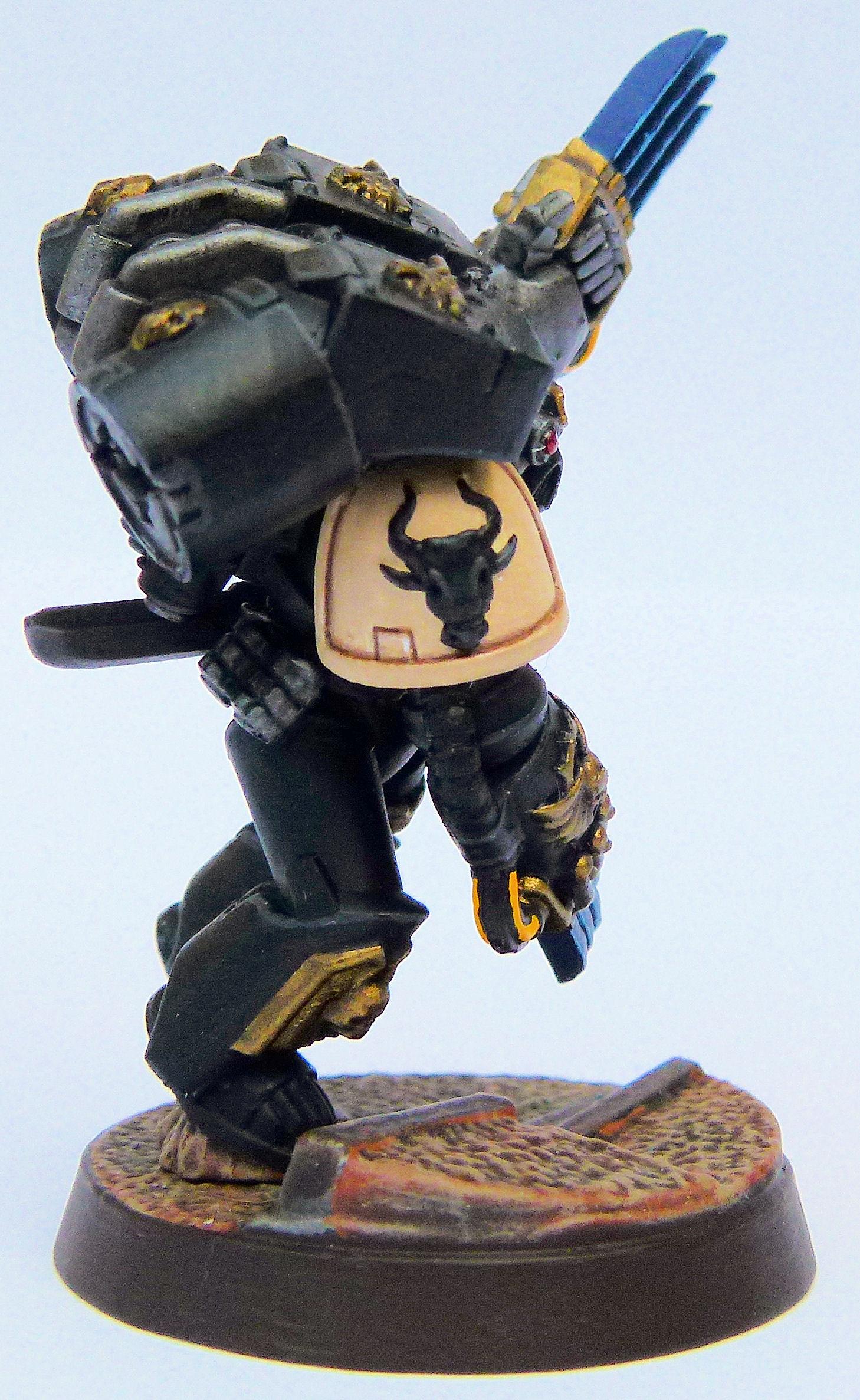 Tauran Deathwatch Veteran Right