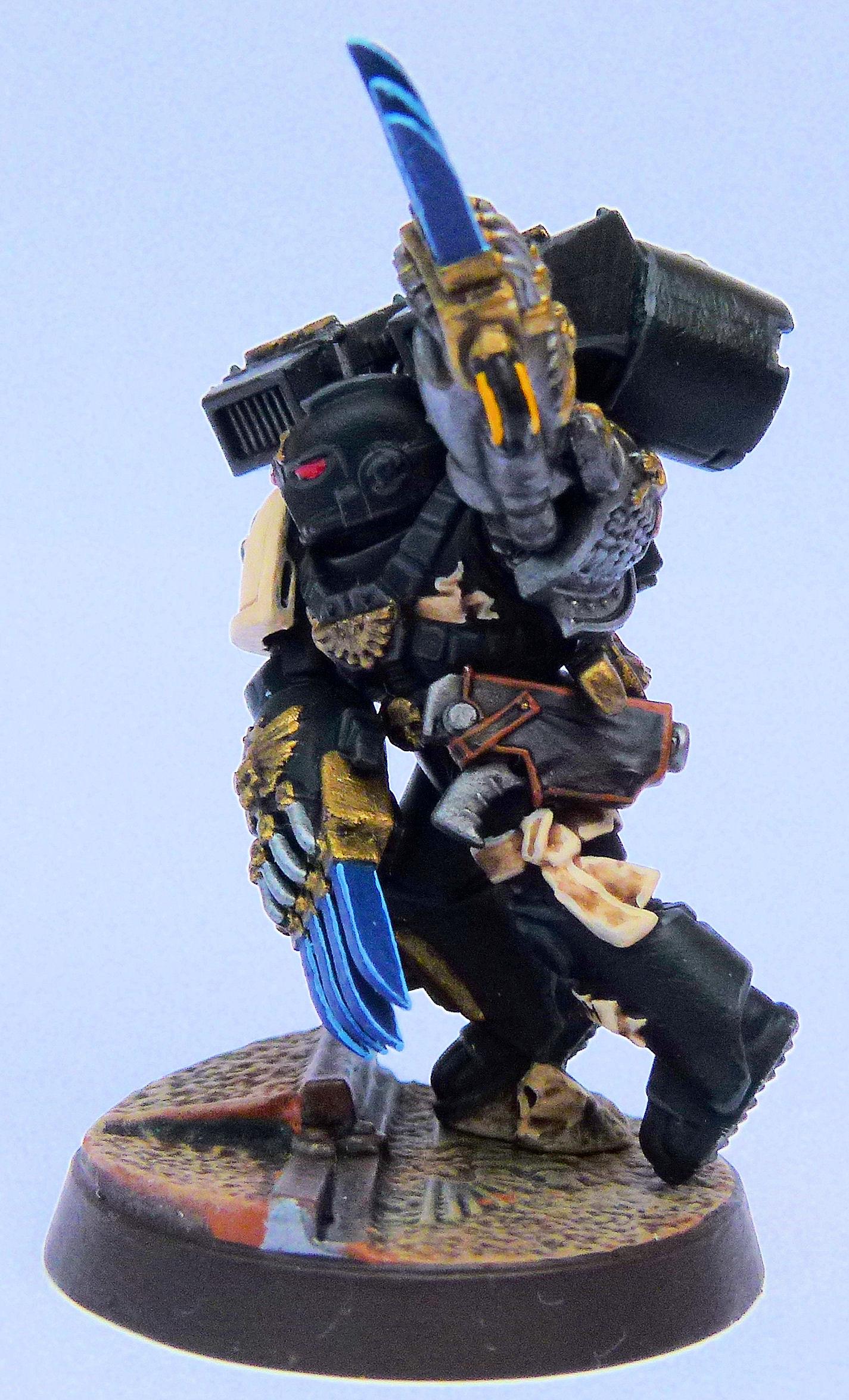Tauran Deathwatch Veteran Left