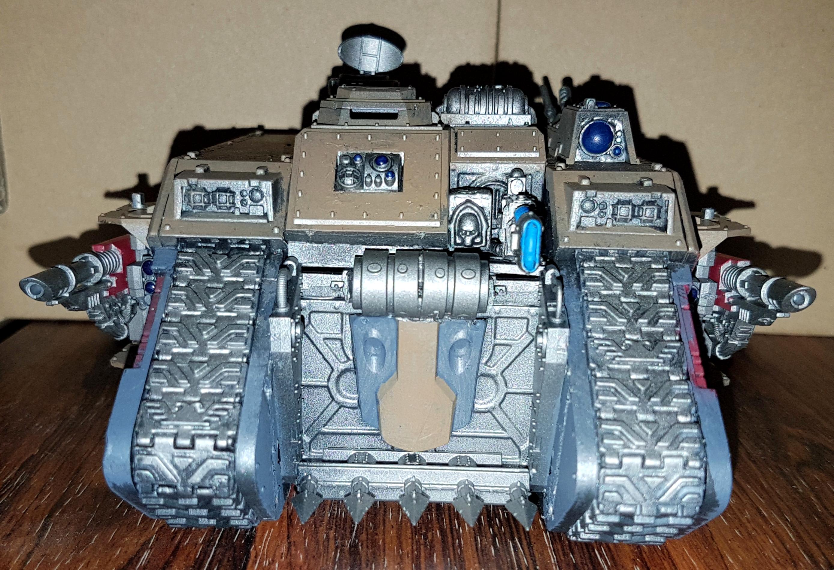 AdMech Land Raider/ Macrocarid