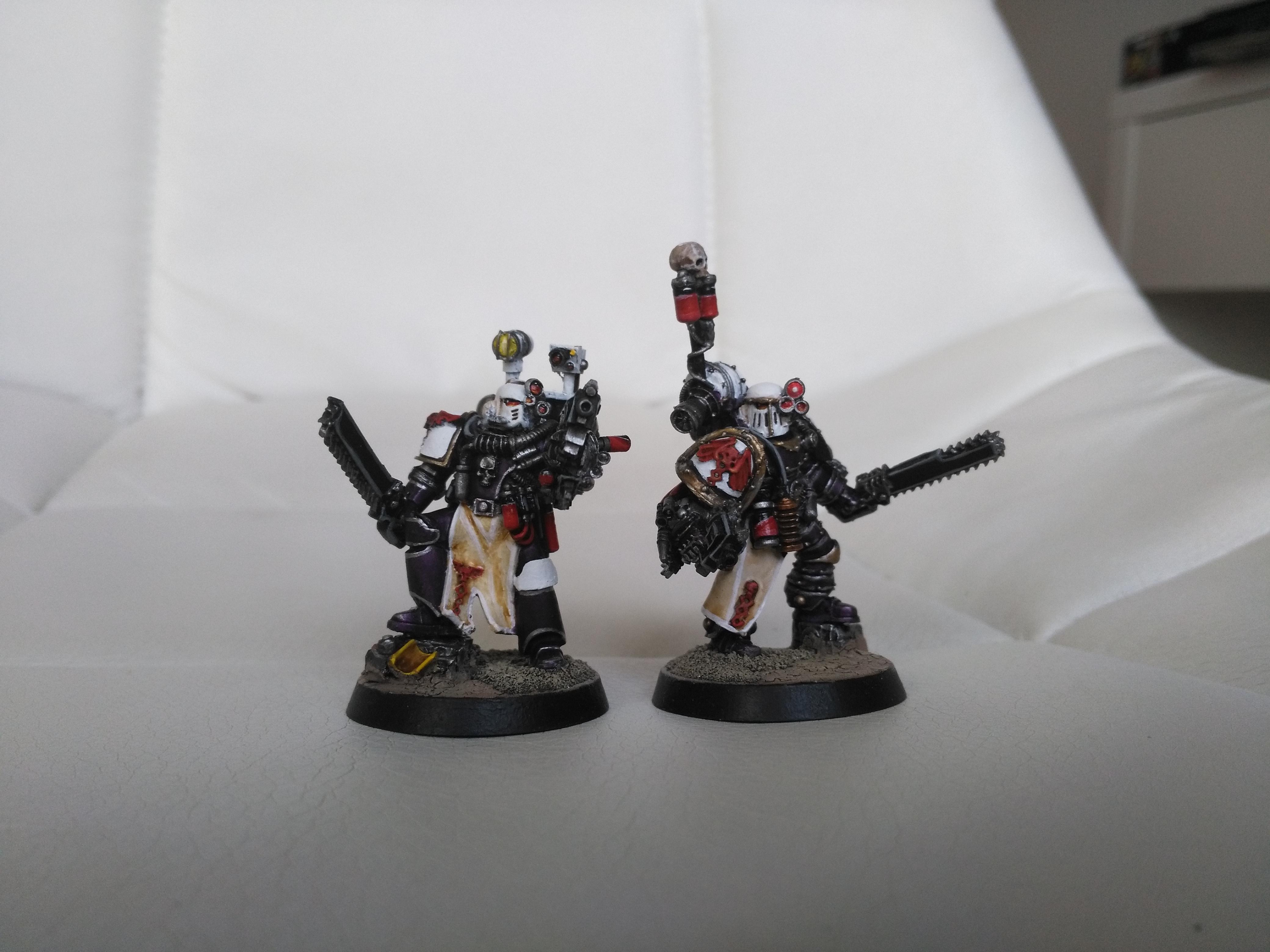 Space Marines, Apothecaries