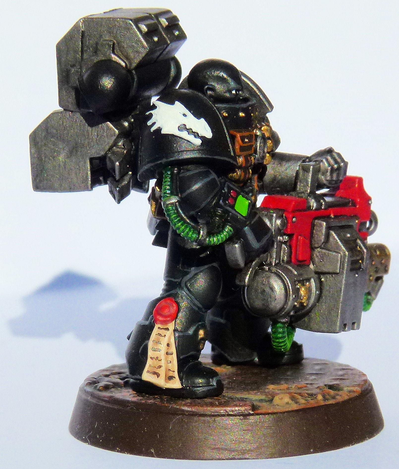 Salamanders Deathwatch Veteran Front Right